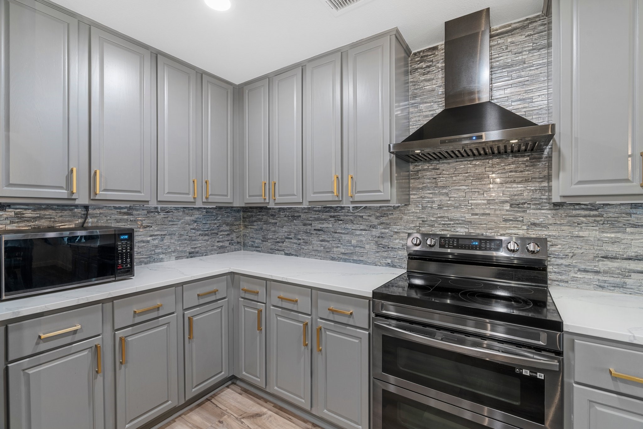 1011 Castroville Drive