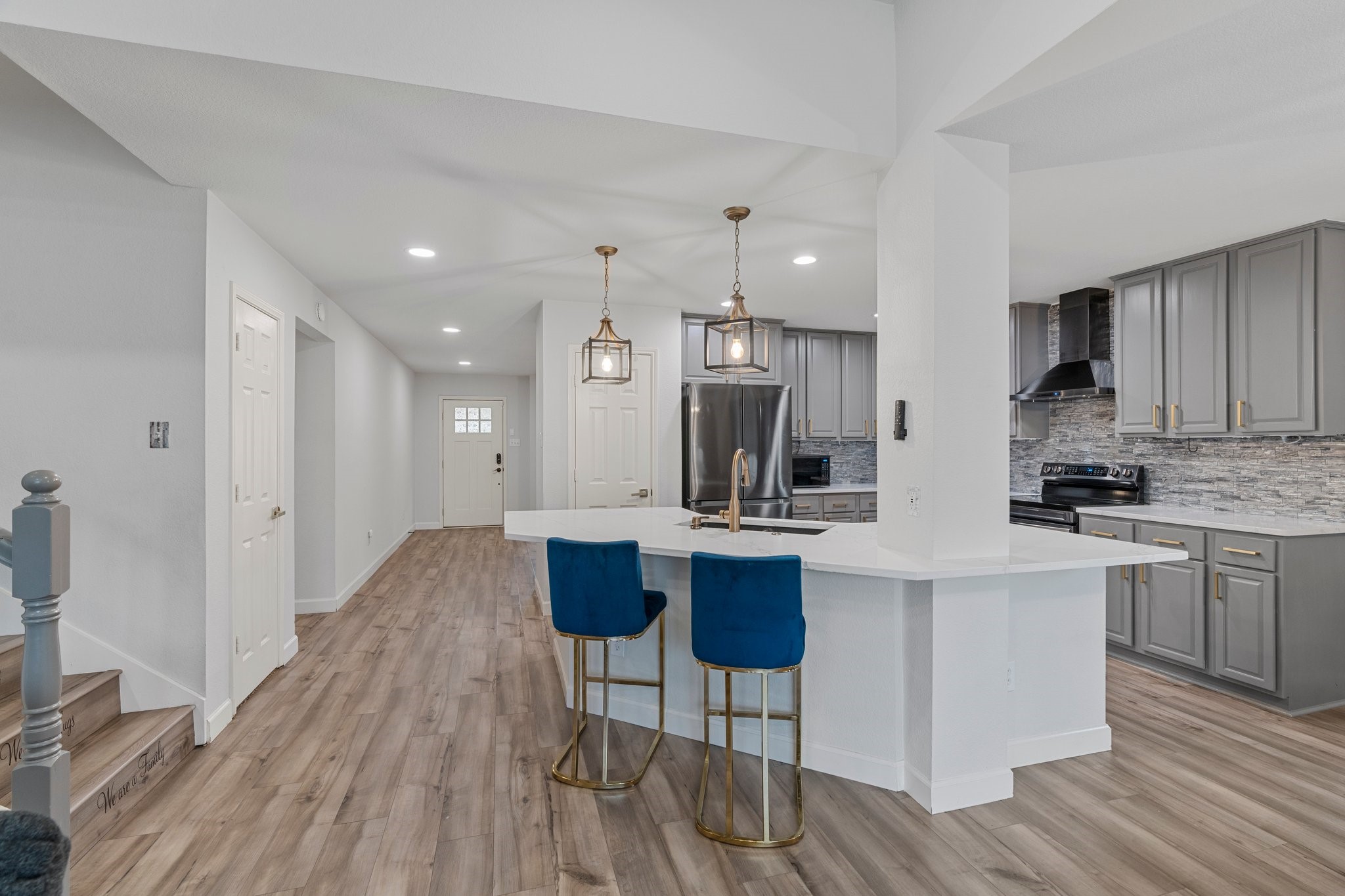 1011 Castroville Drive