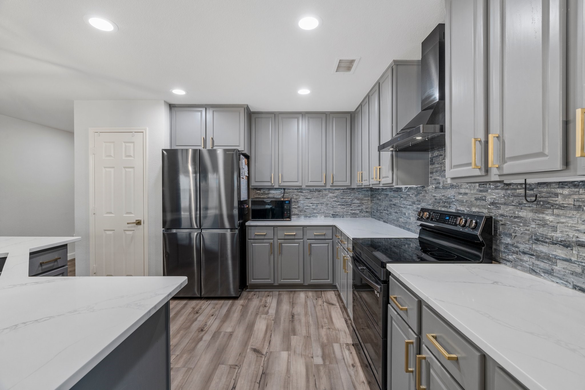 1011 Castroville Drive