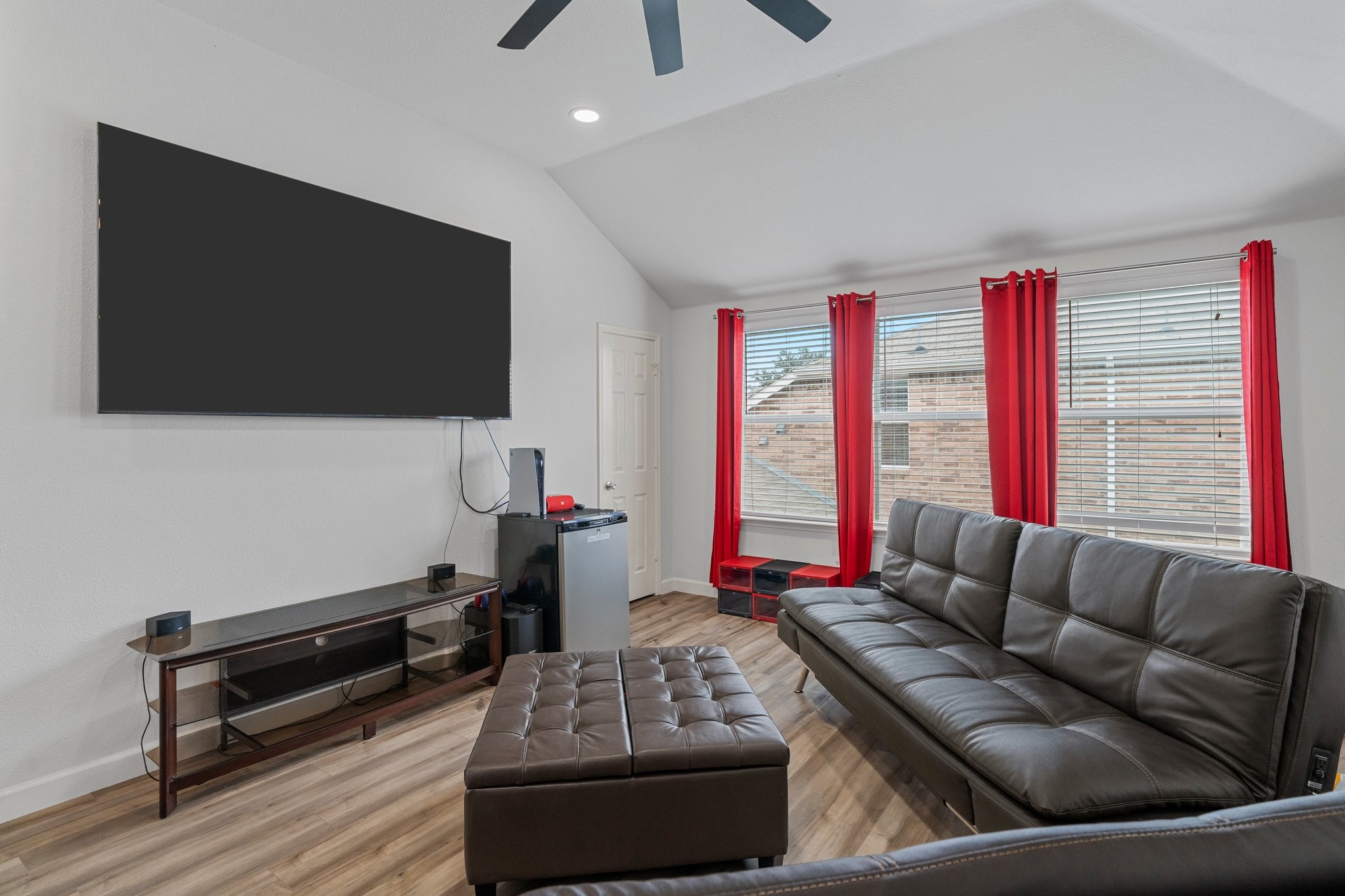 1011 Castroville Drive