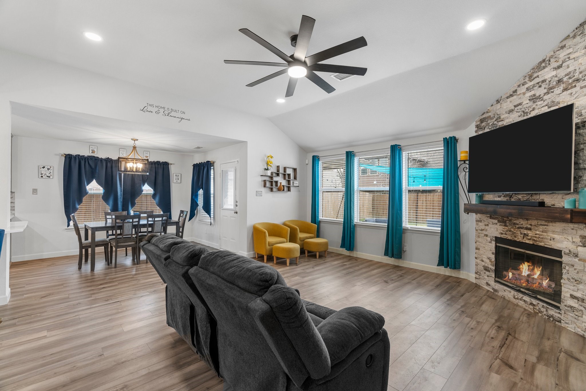 1011 Castroville Drive