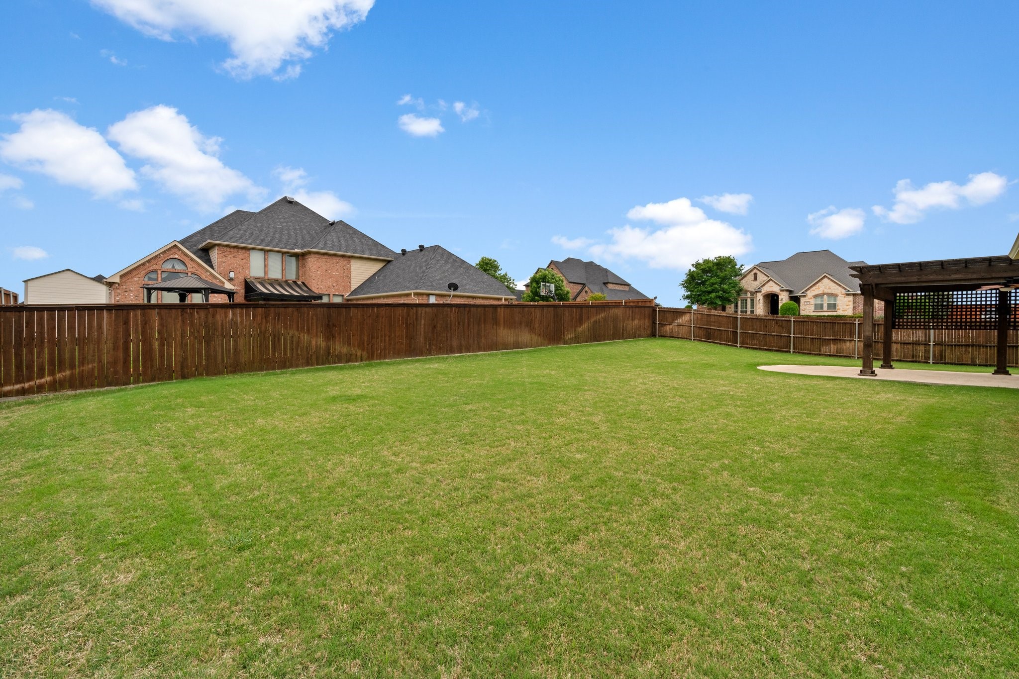 401 Bluff Creek