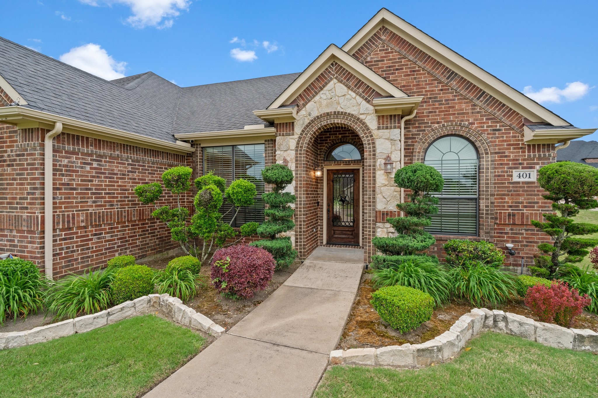 401 Bluff Creek