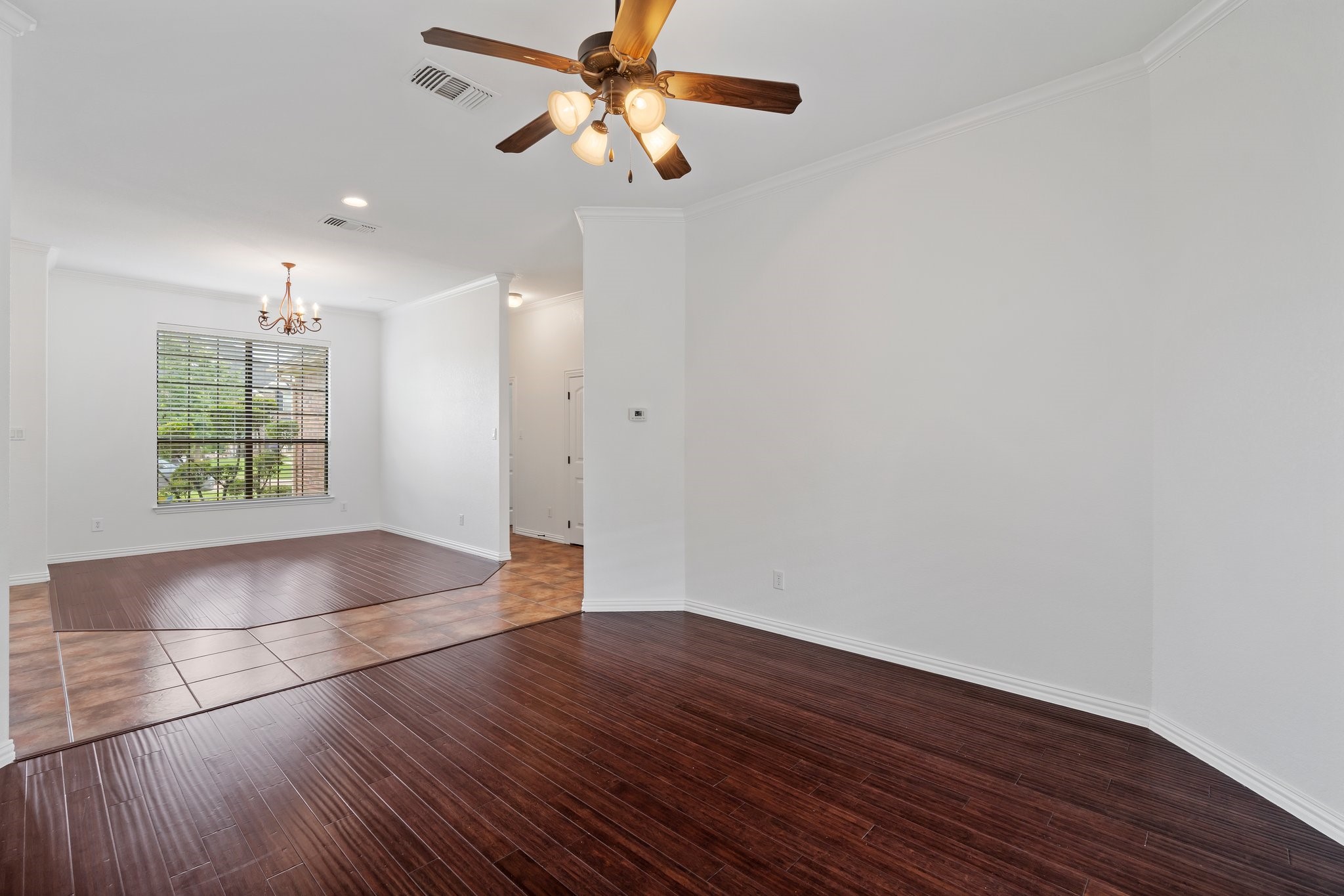 401 Bluff Creek