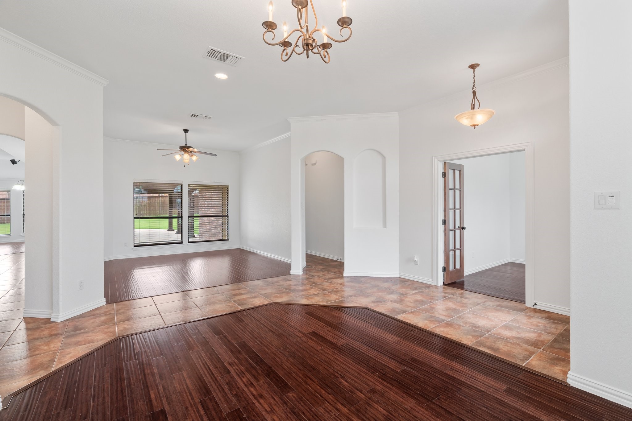 401 Bluff Creek