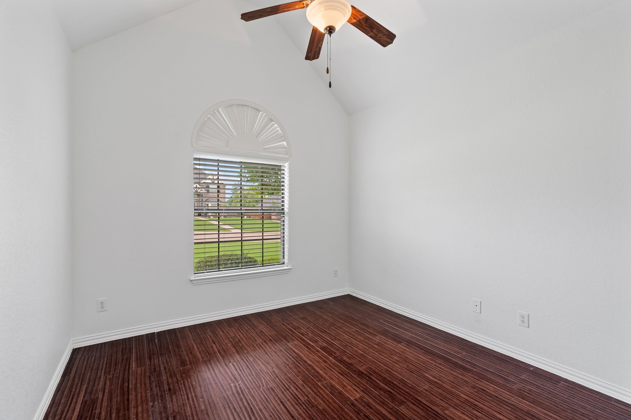 401 Bluff Creek