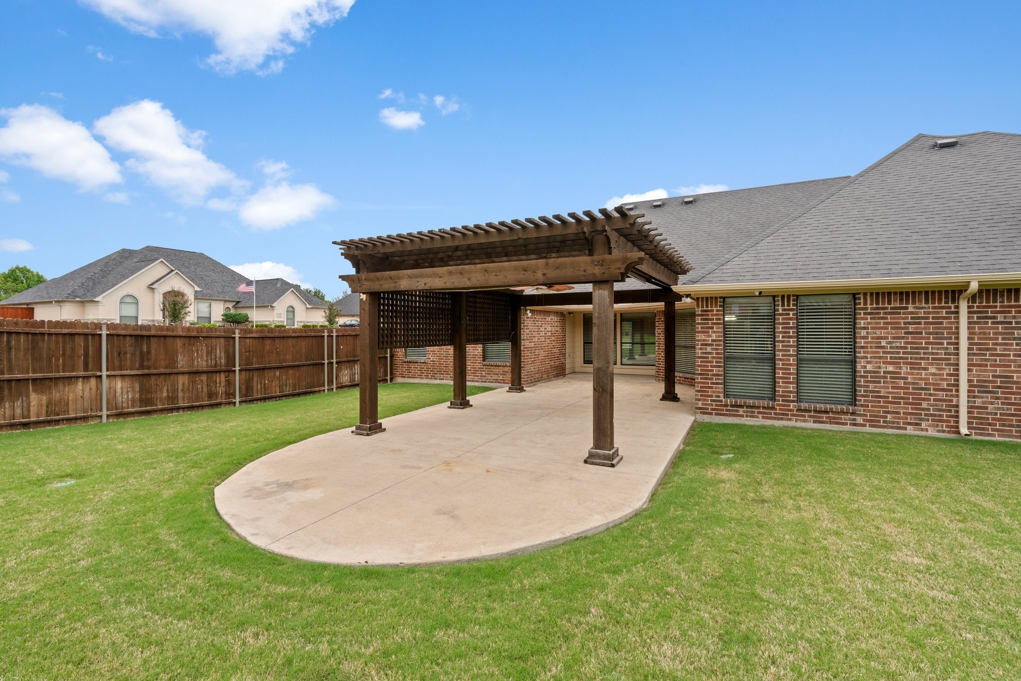 401 Bluff Creek