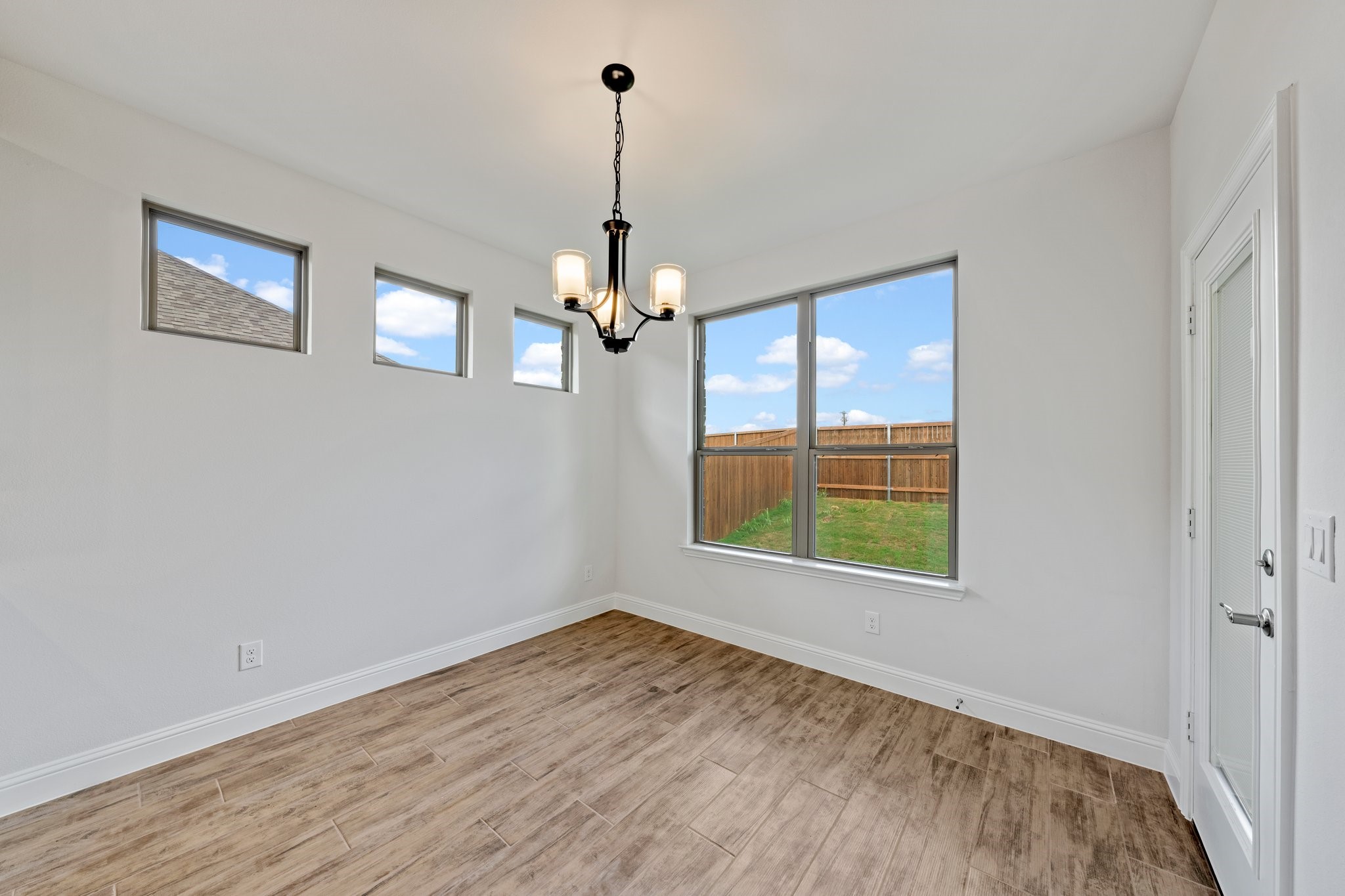 1908 Nightfall Drive