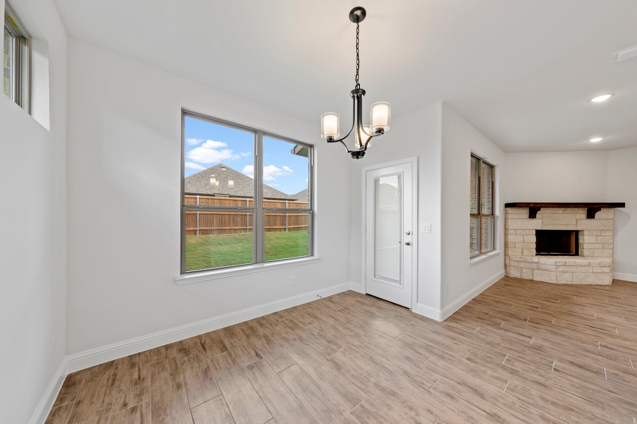 1908 Nightfall Drive