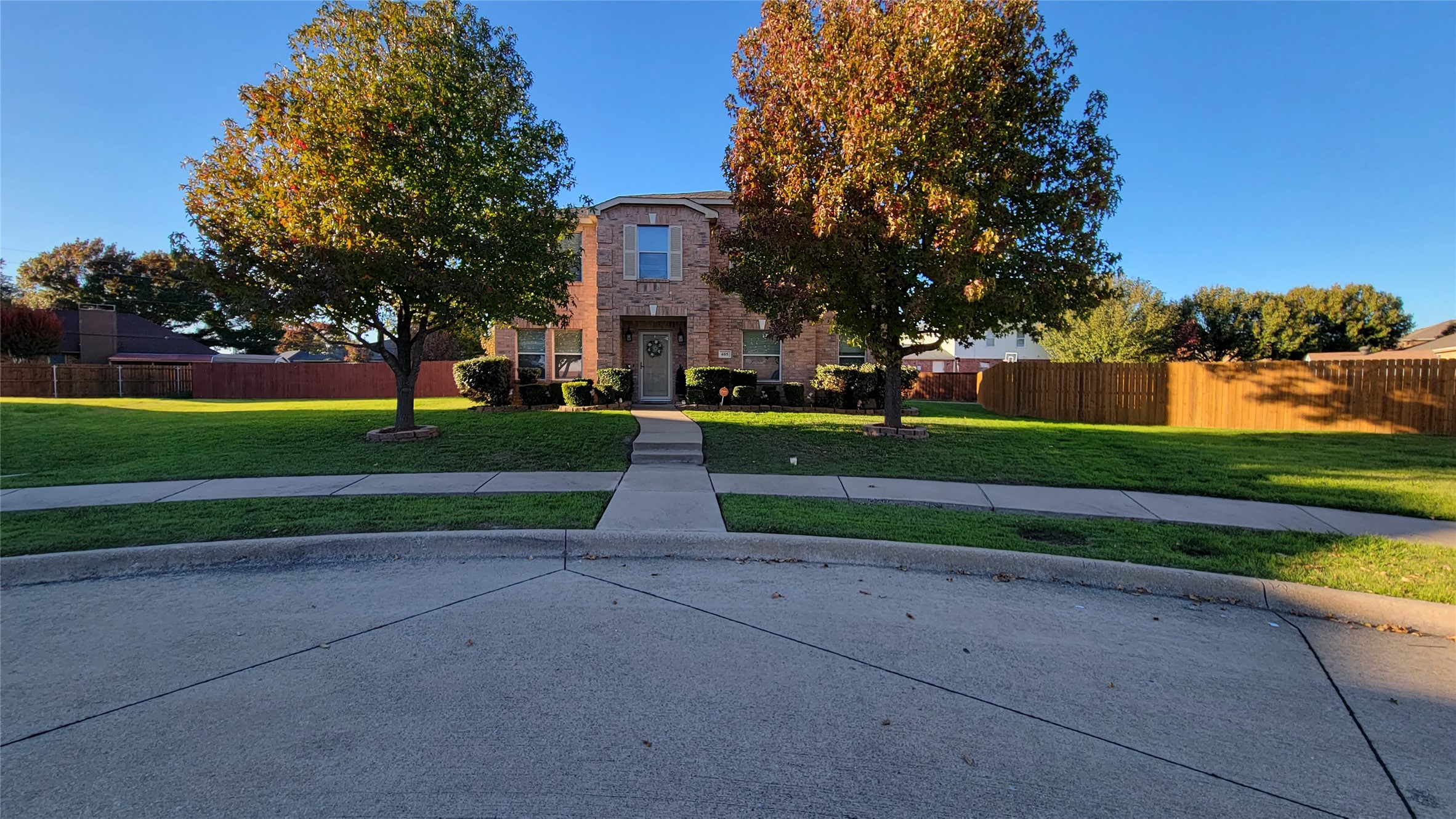 605 Skyflower Court