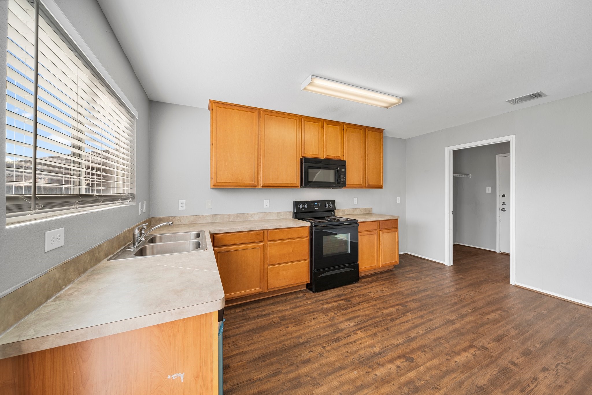 220 Country Meadows Boulevard