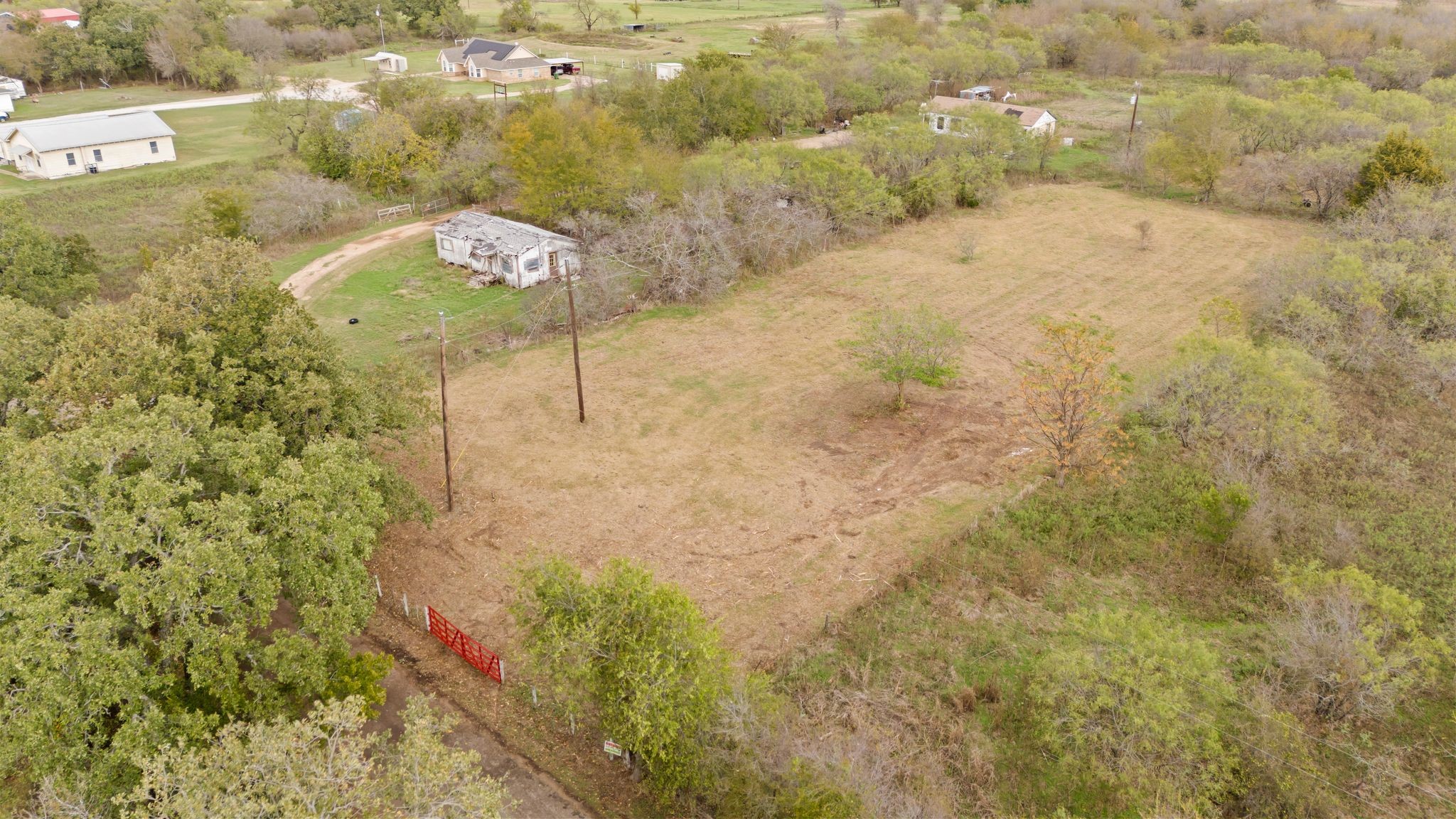 870 Wagoner Road