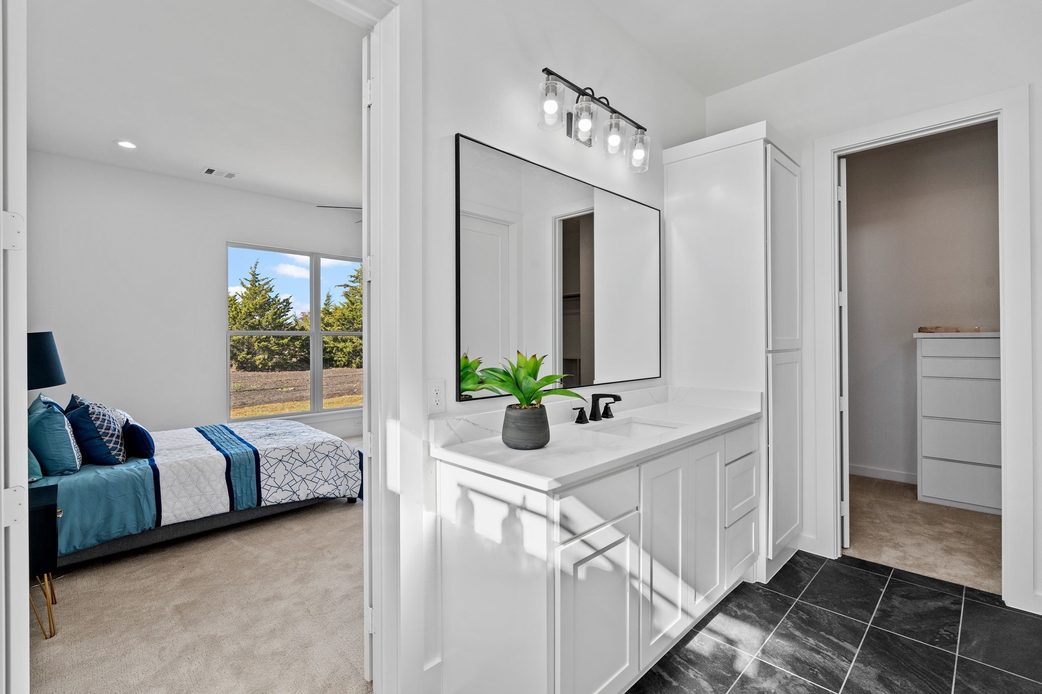 3071 Glen Oaks Drive
