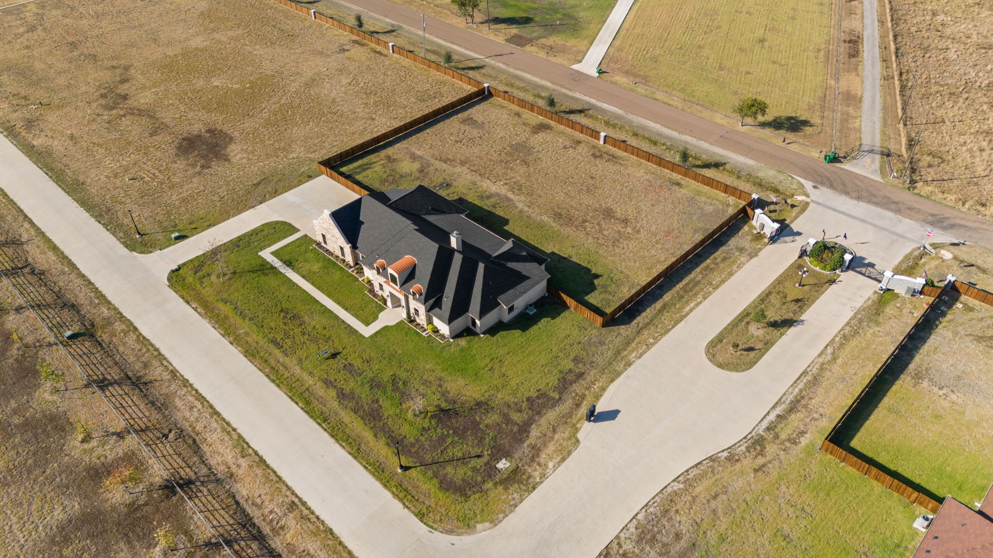 1411 Greyridge Terrace