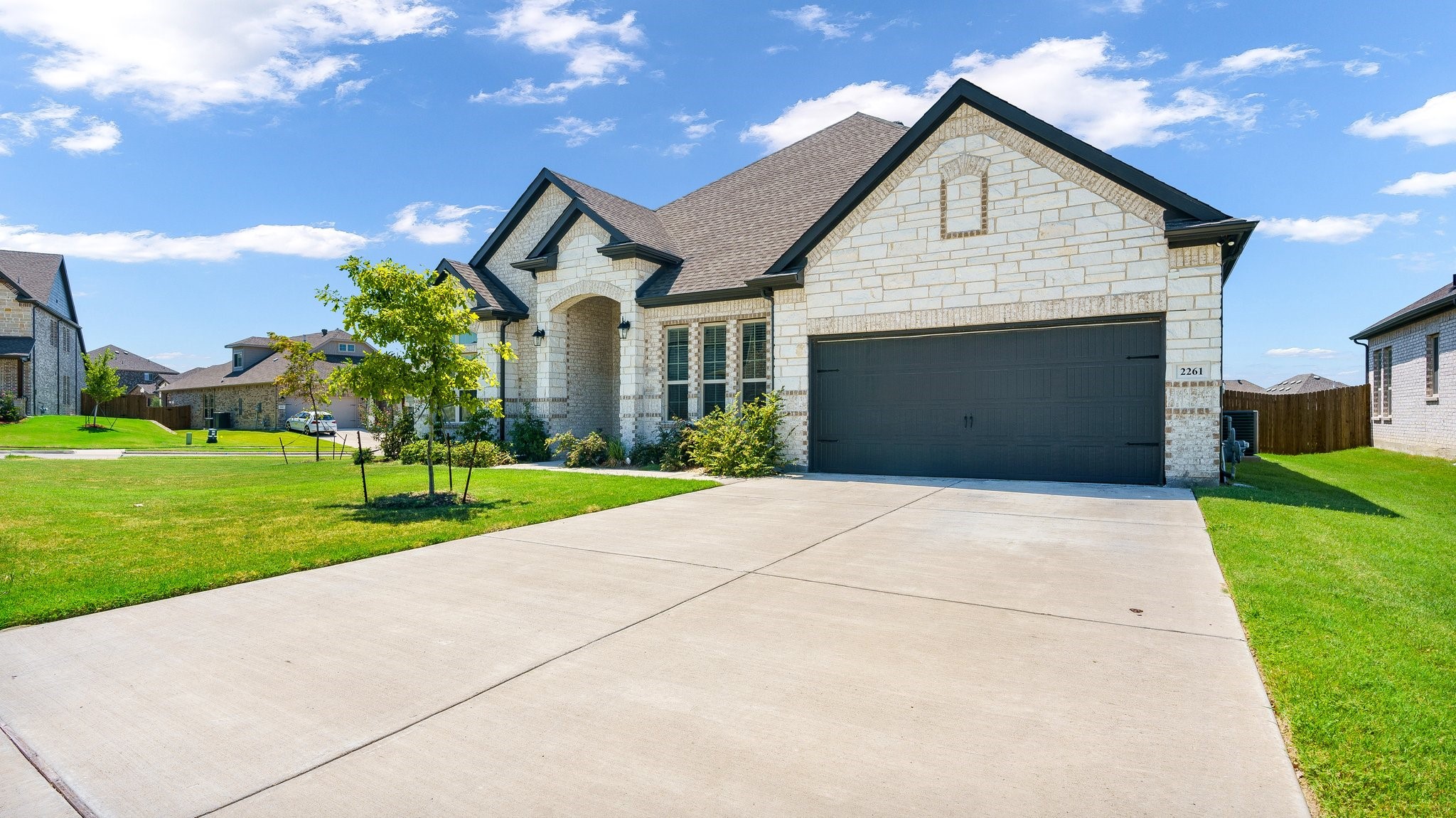 2261 High Plain Lane