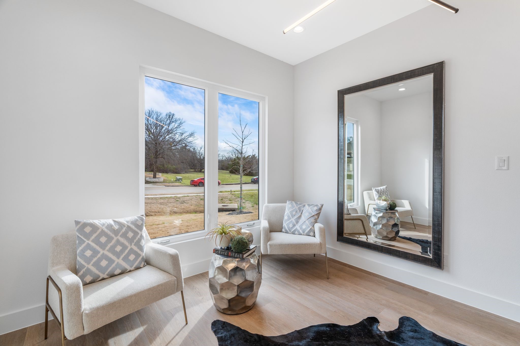 811 Bentwater Parkway