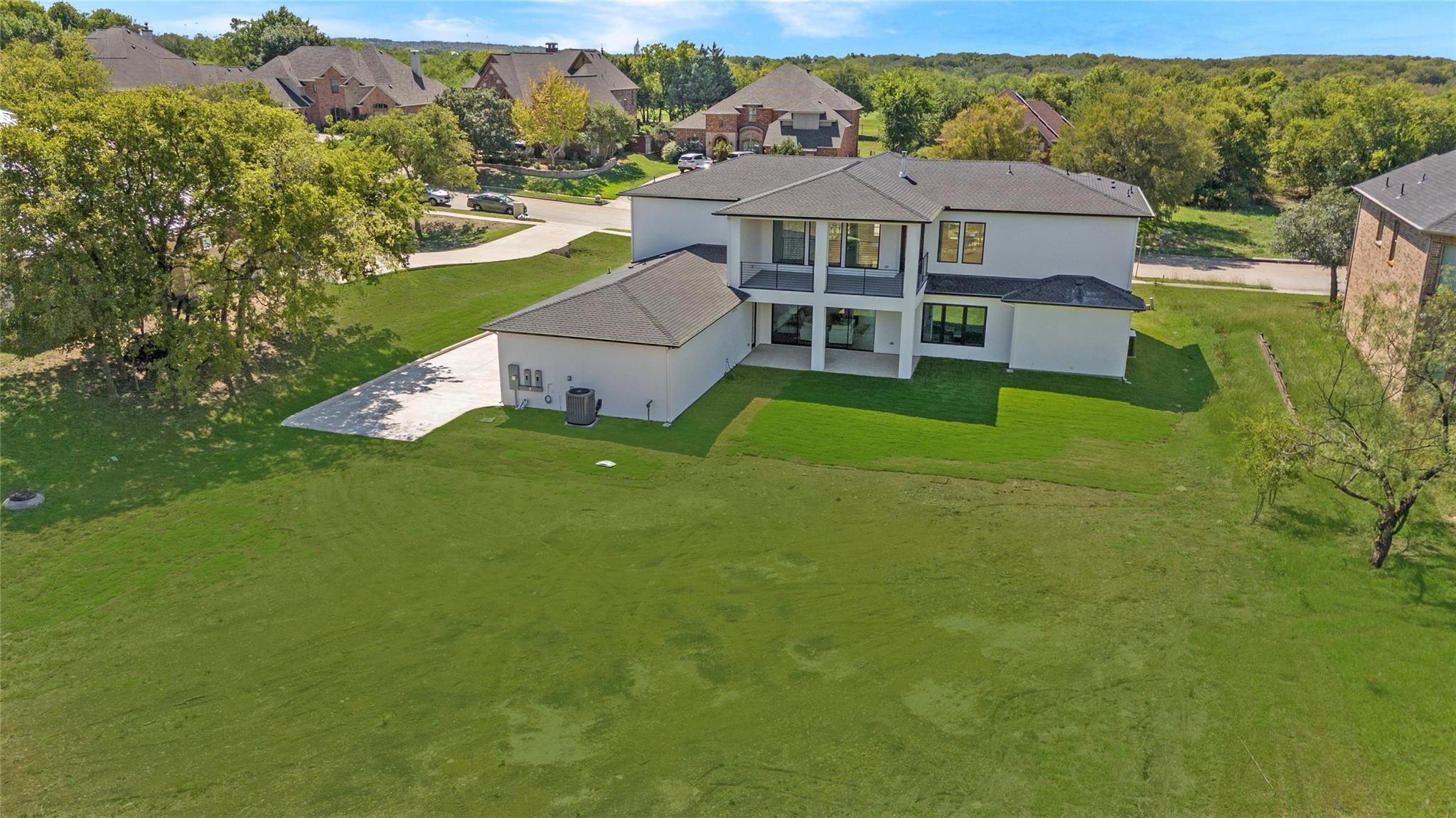 811 Bentwater Parkway