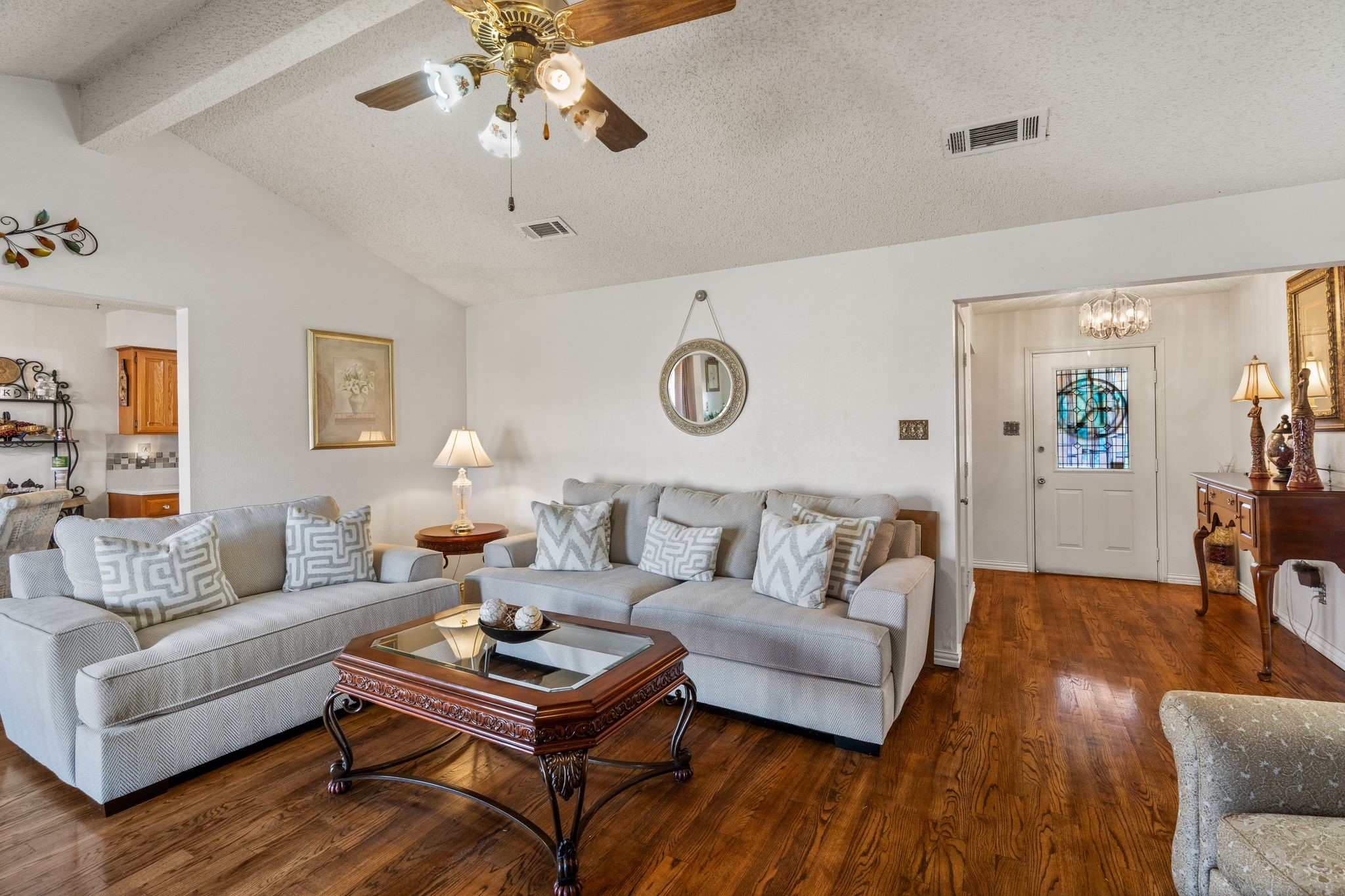 1325 Greenbriar Lane