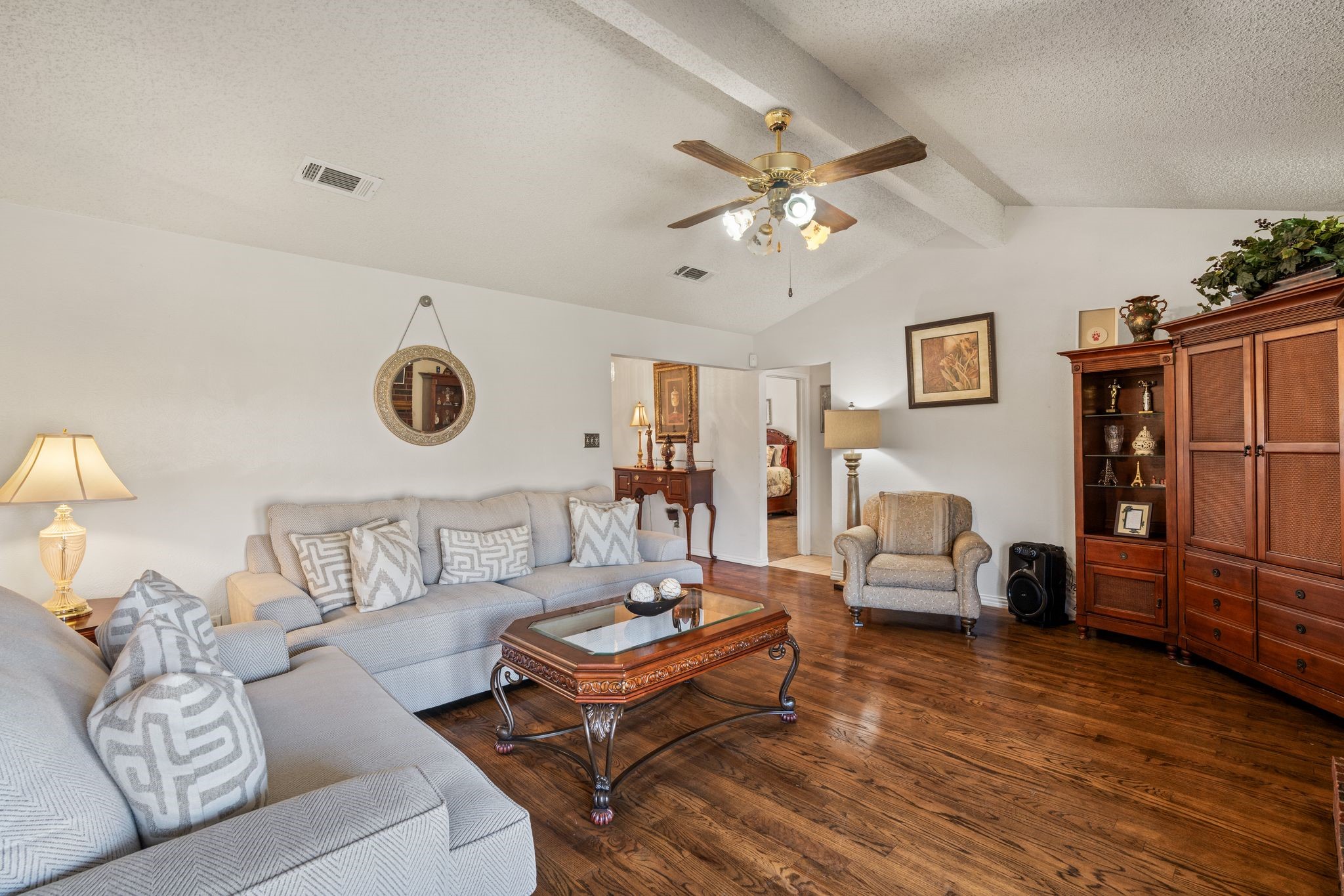 1325 Greenbriar Lane