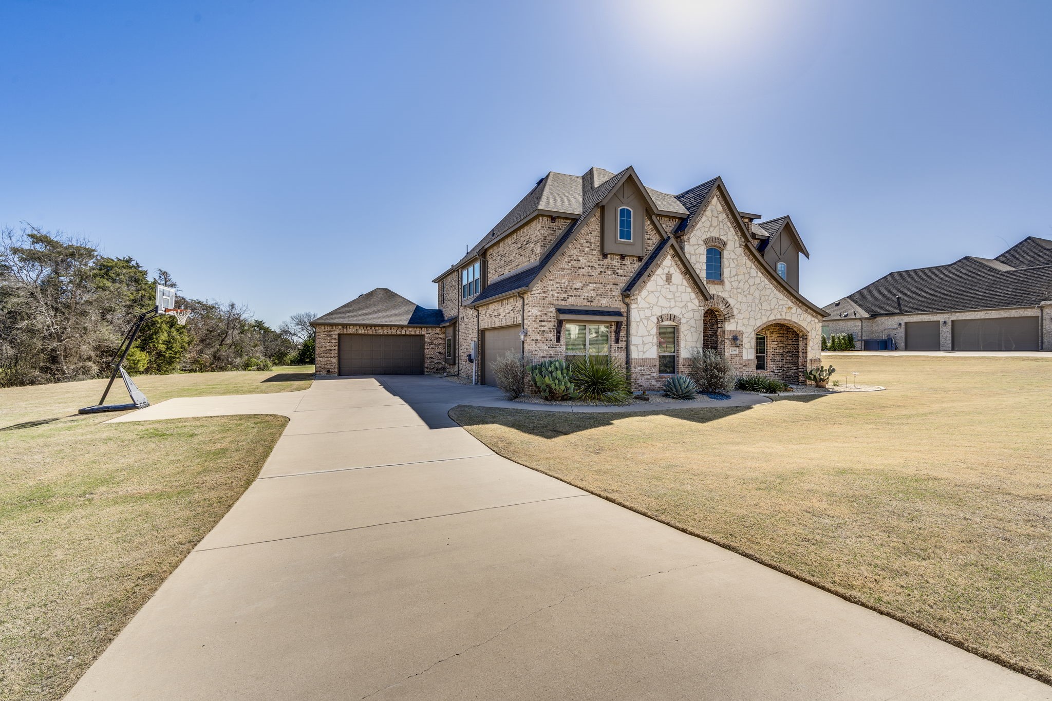 2330 Christine Lane