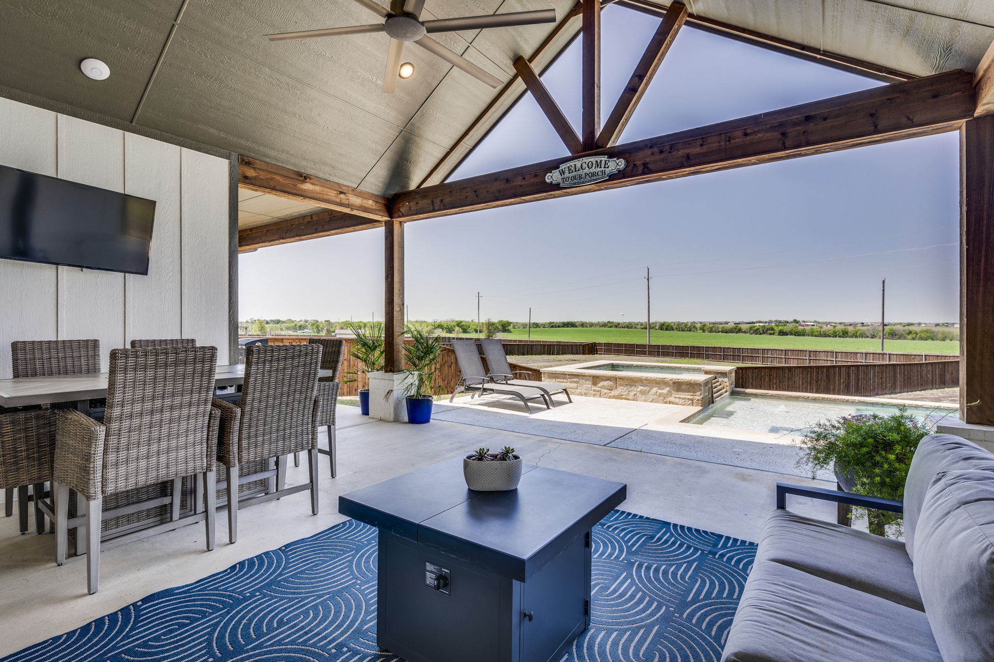 711 Turtle Dove Court