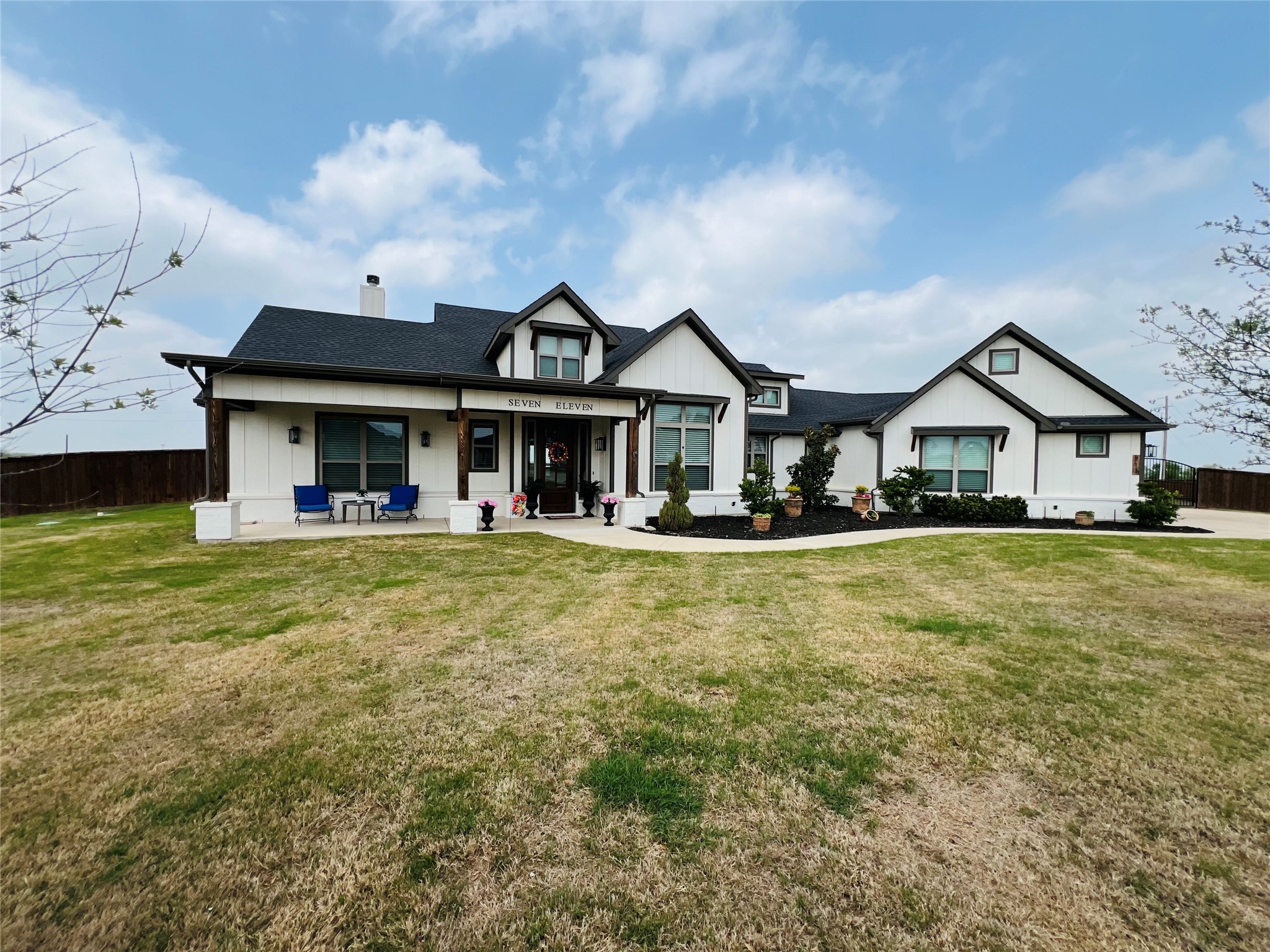 711 Turtle Dove Court