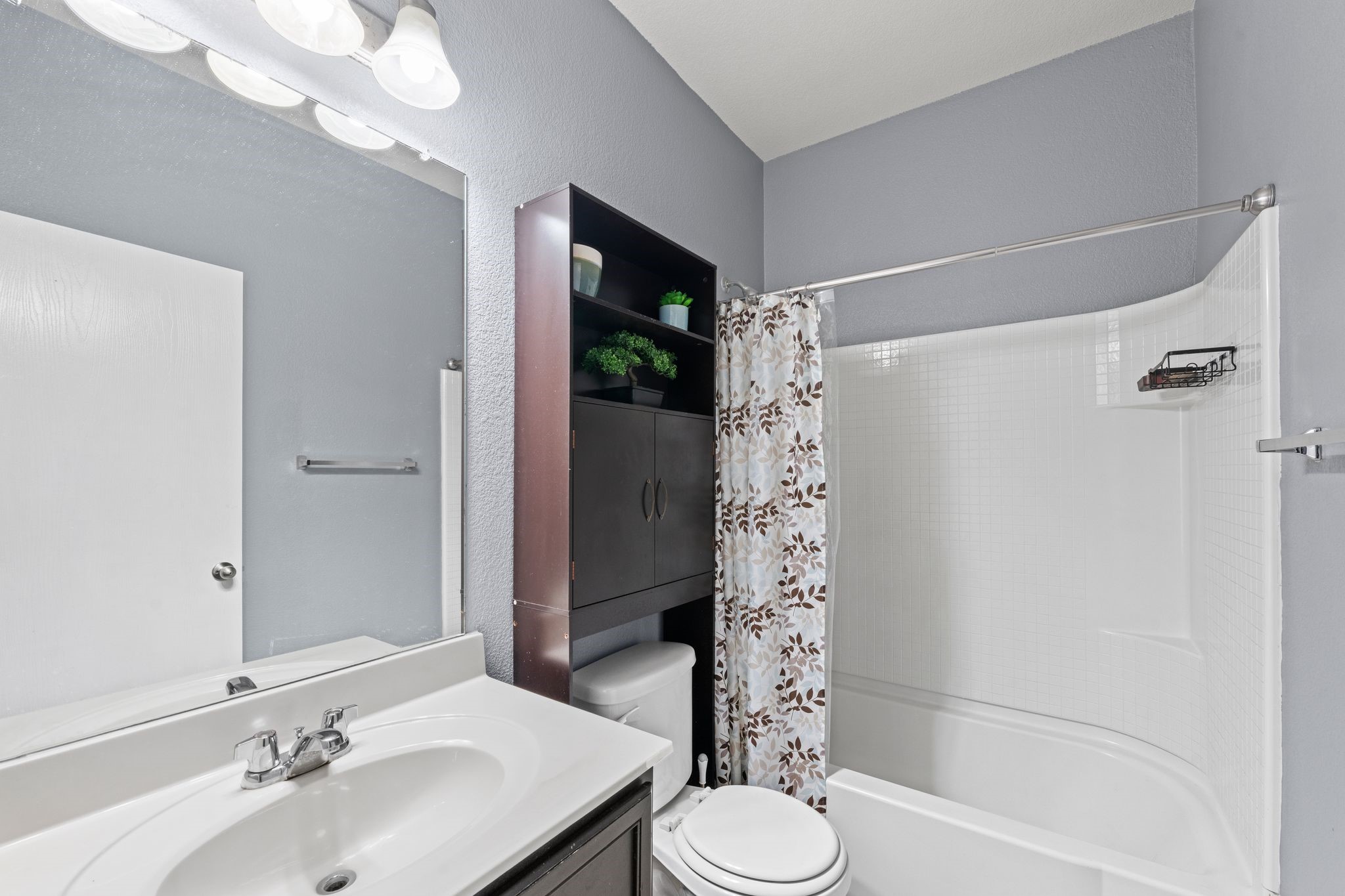 241 Saddlebrook Lane