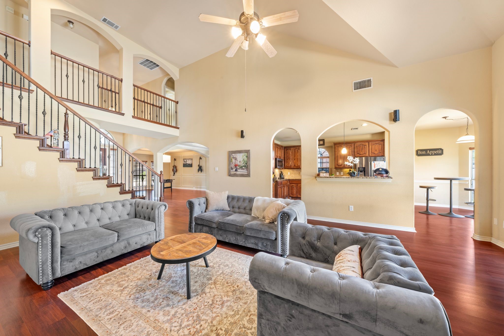 5038 W Fall Drive