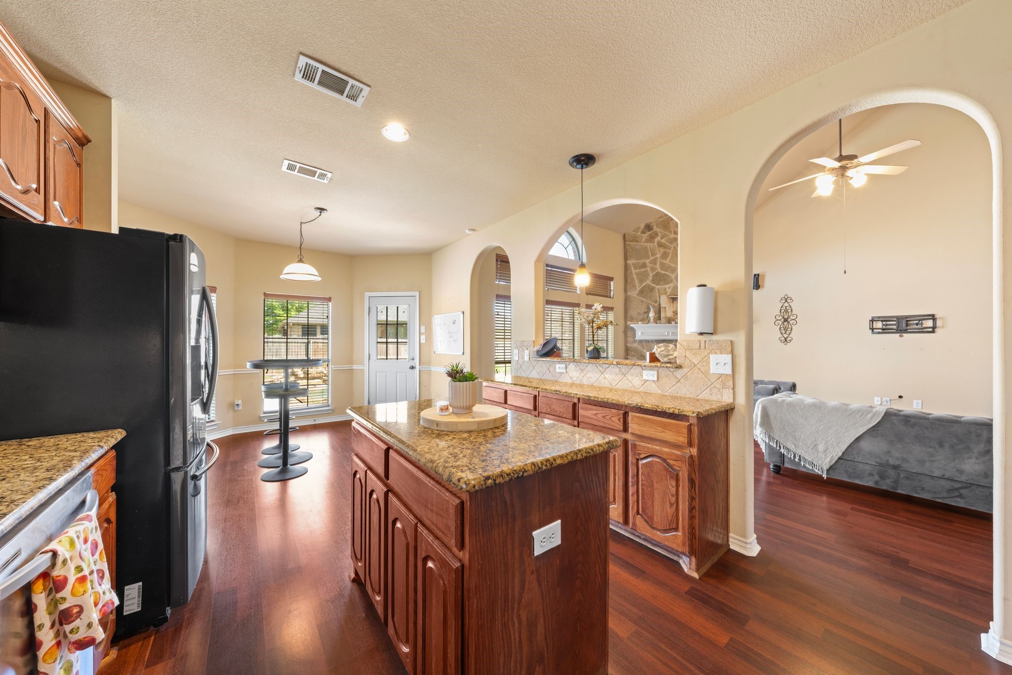 5038 W Fall Drive
