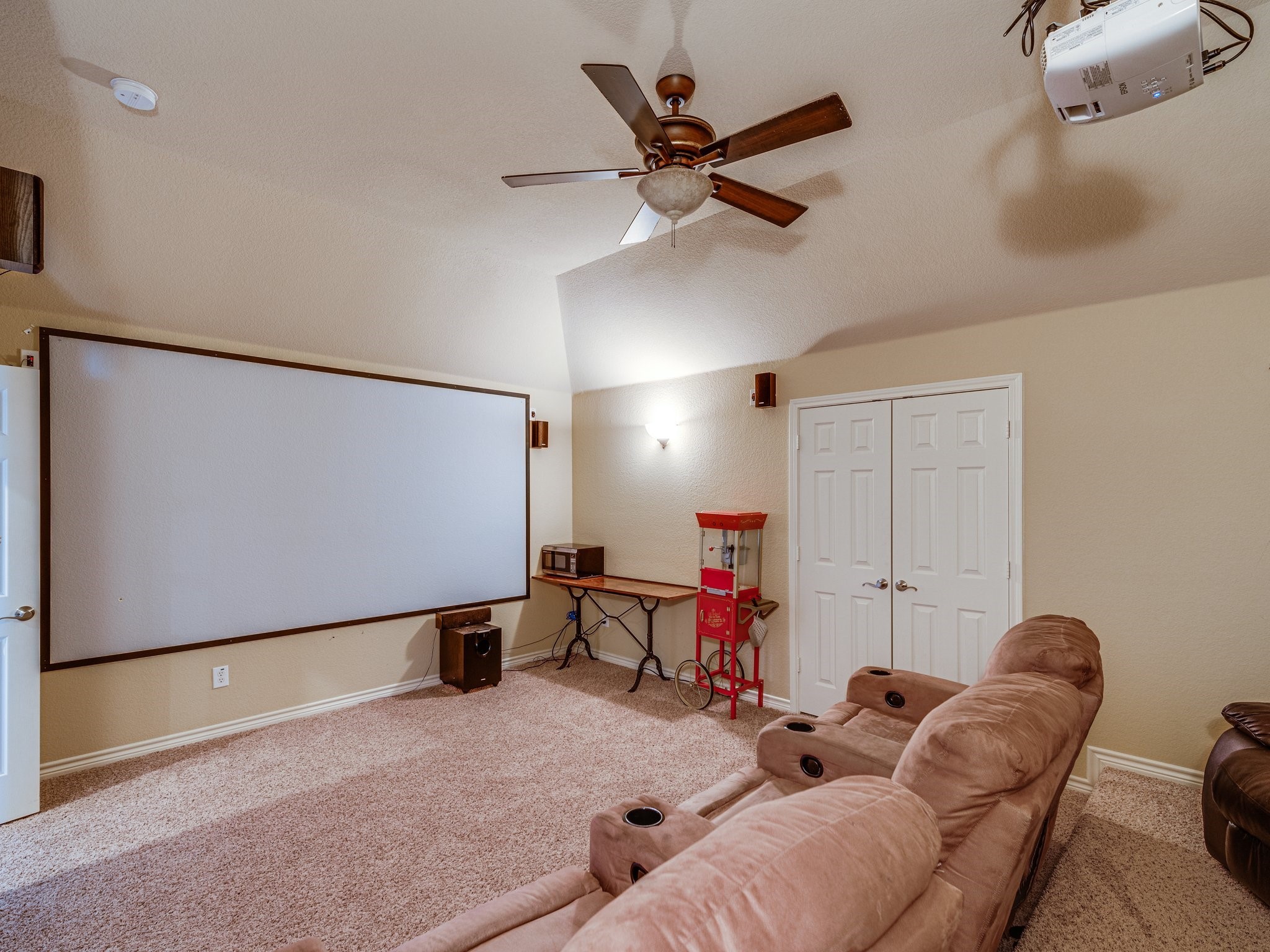 5038 W Fall Drive