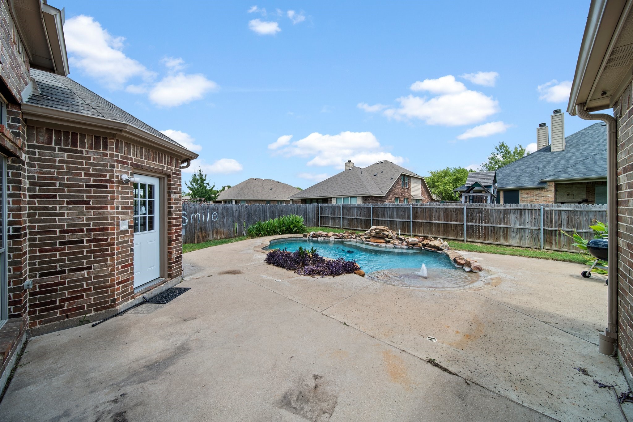 5038 W Fall Drive