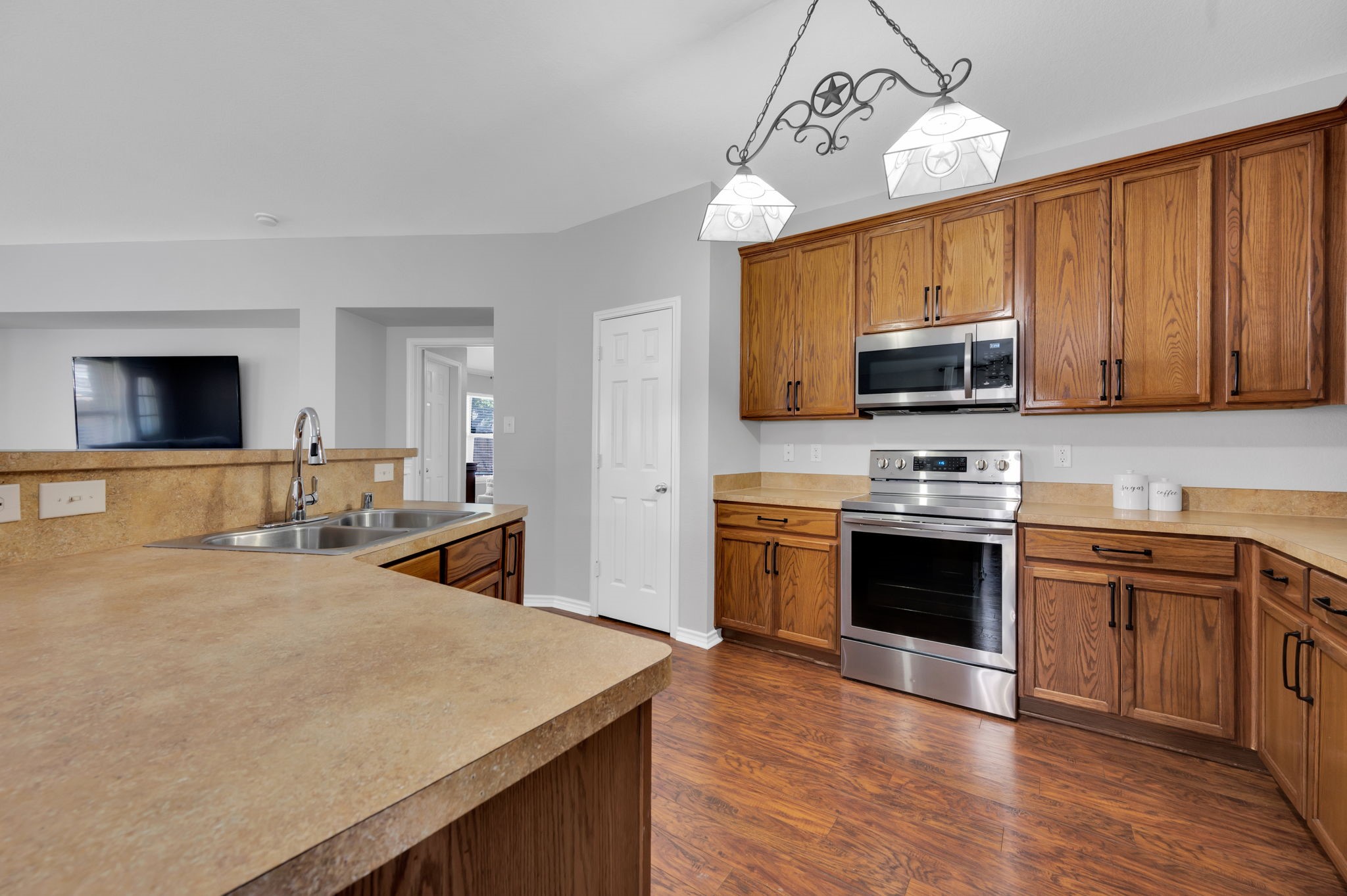 2044 Limestone Drive