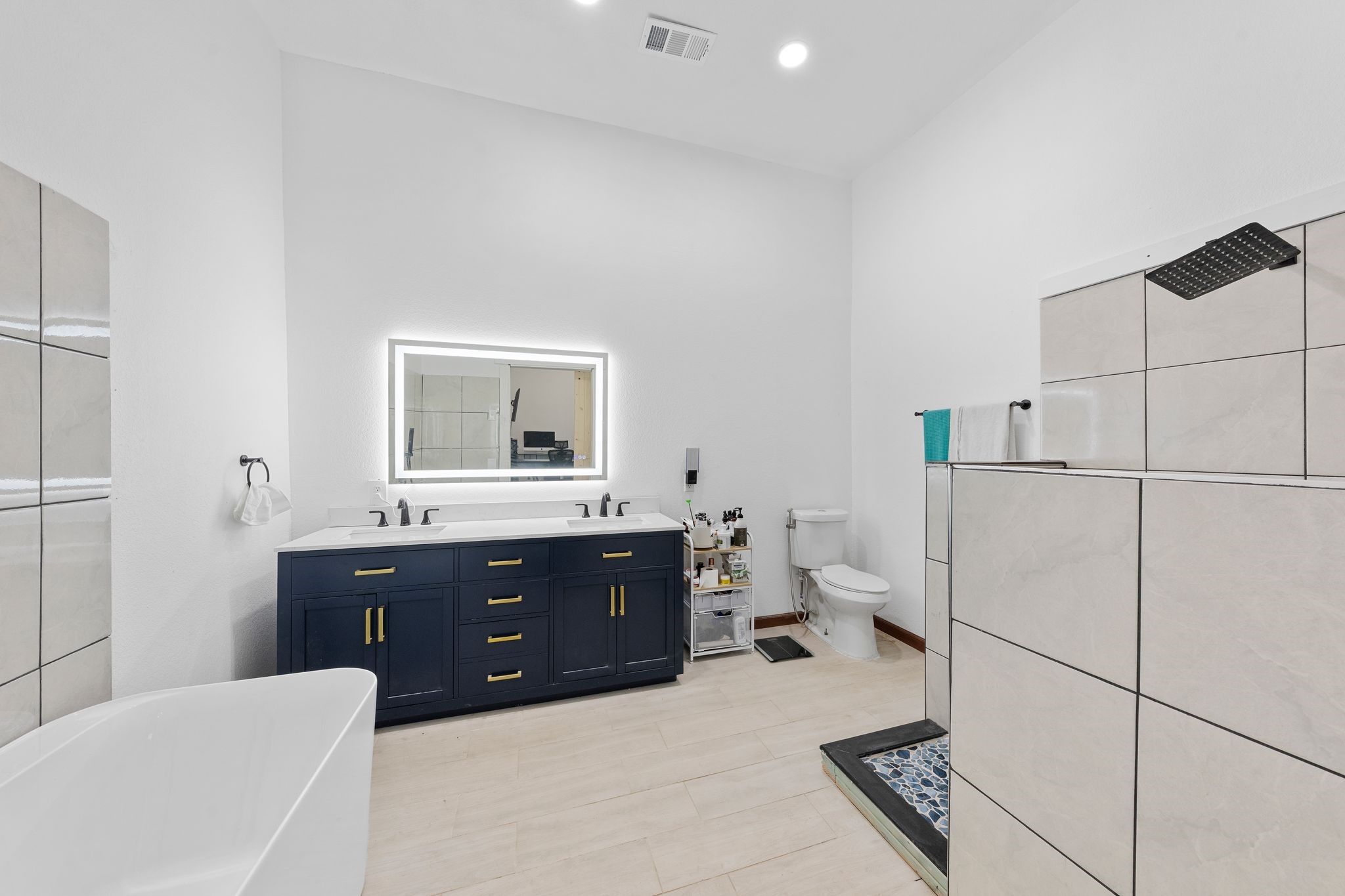 4285 N Fm 51