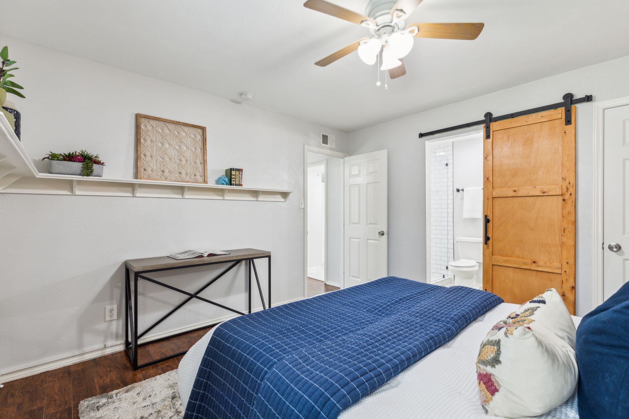 7116 Independence Drive