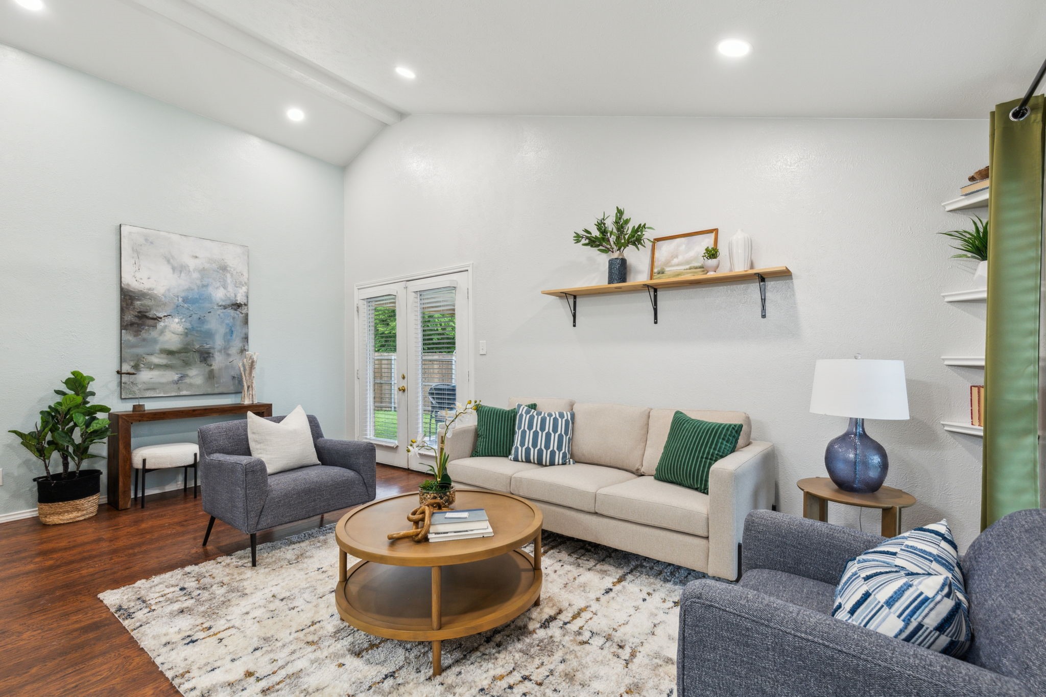 7116 Independence Drive