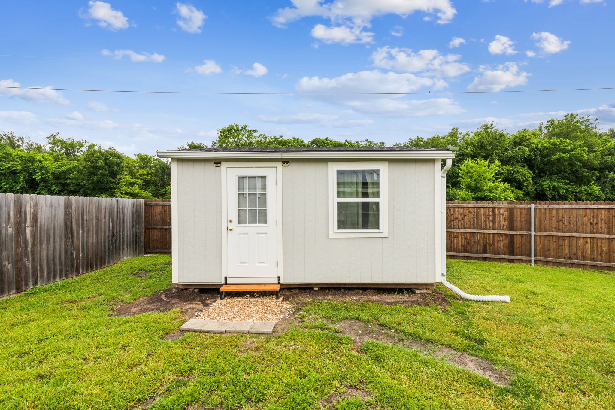 7116 Independence Drive