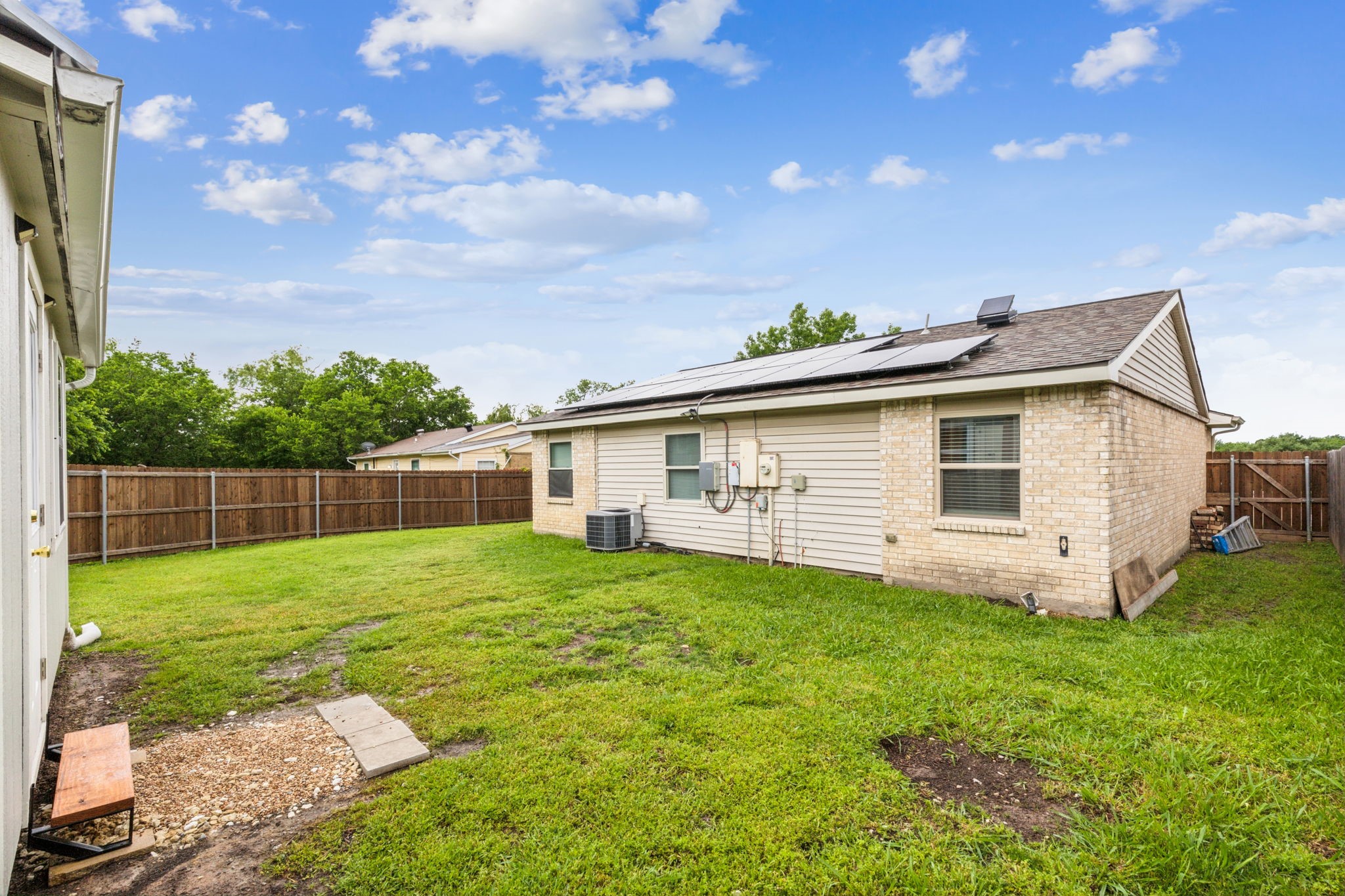 7116 Independence Drive