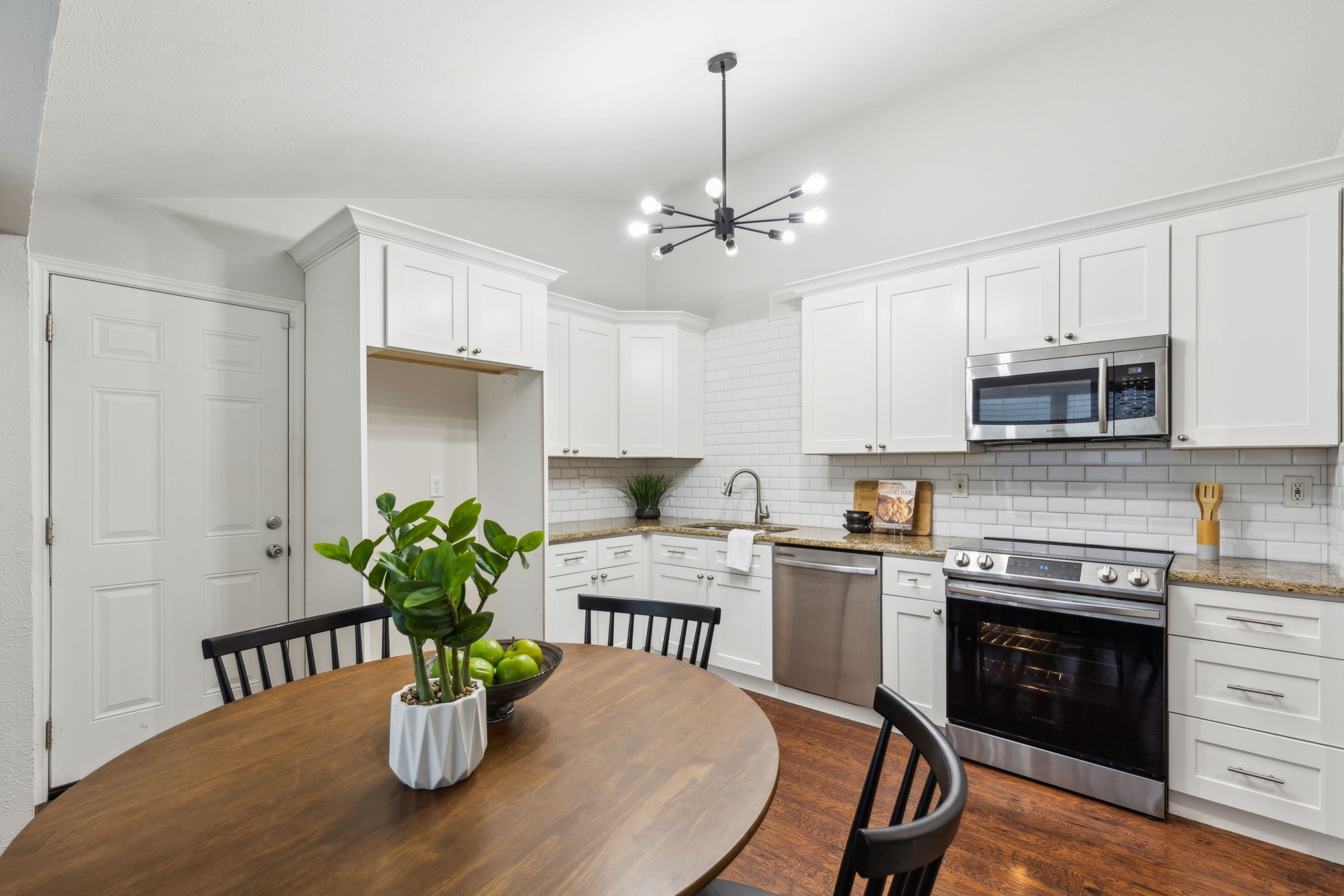 7116 Independence Drive