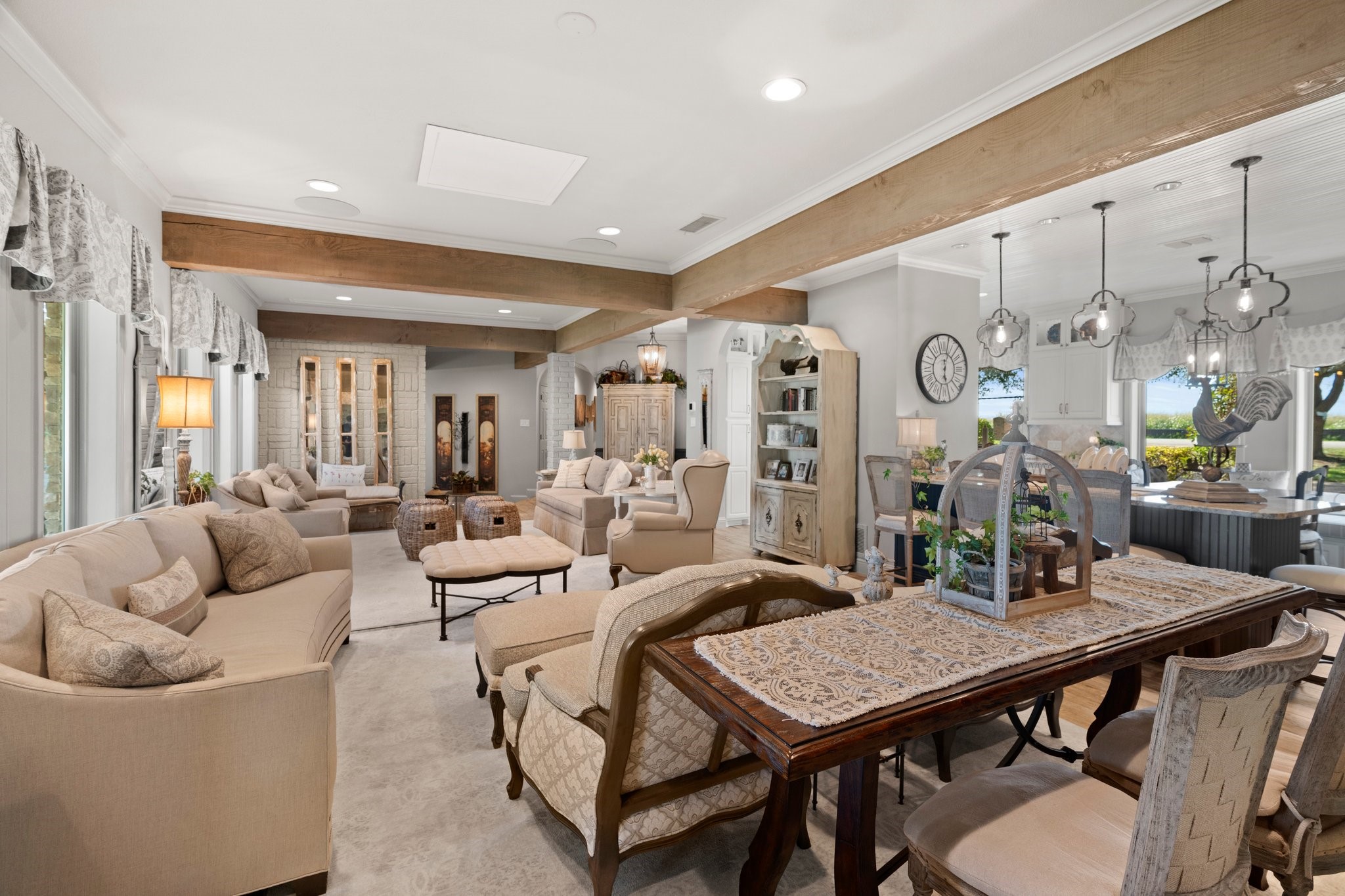 129 Lakeshore Drive