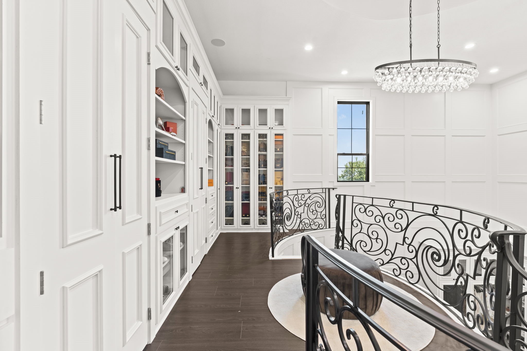 2621 Whispering Oaks Cove