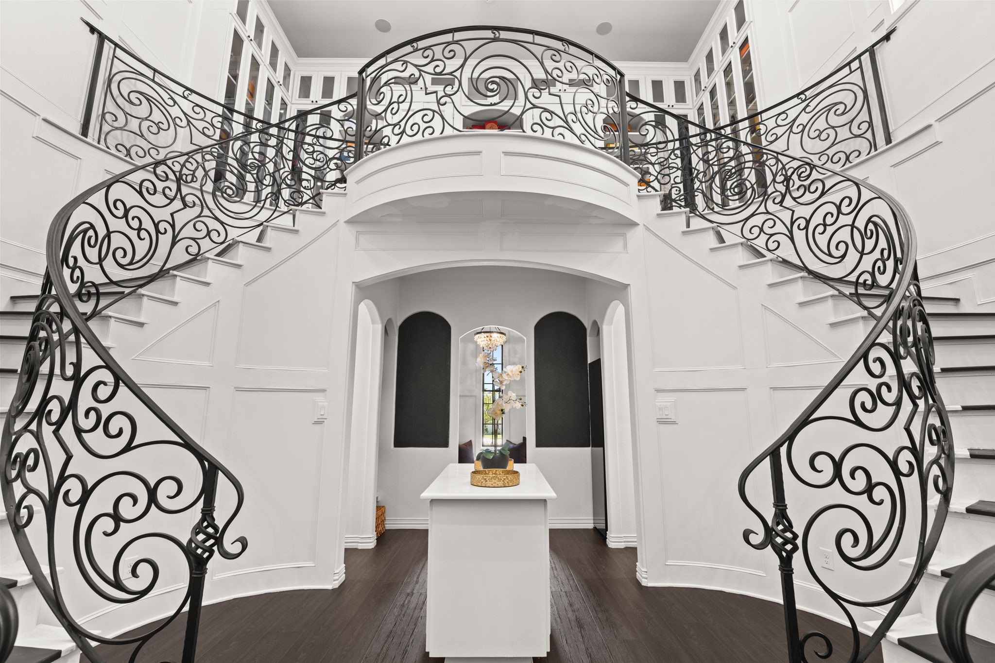 2621 Whispering Oaks Cove