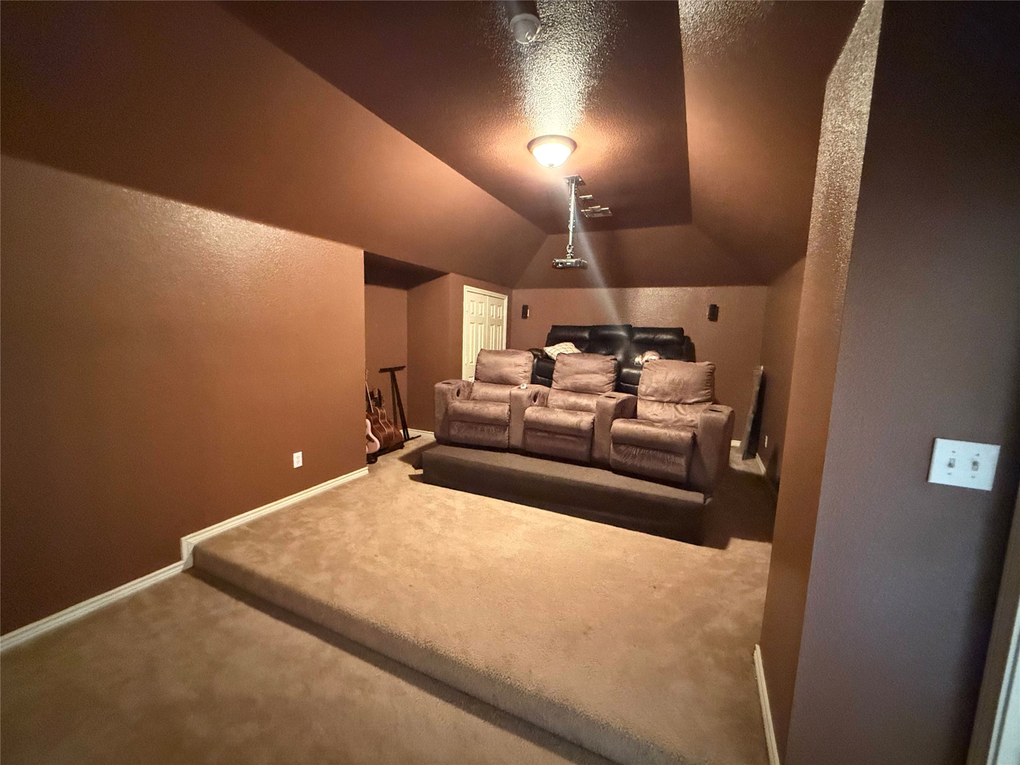 1457 Alamo Bell Way