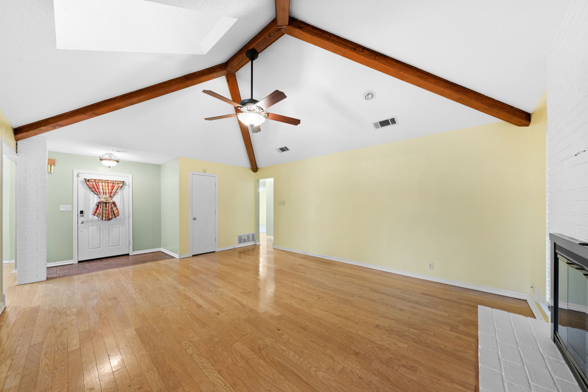 106 Indian Hills Drive