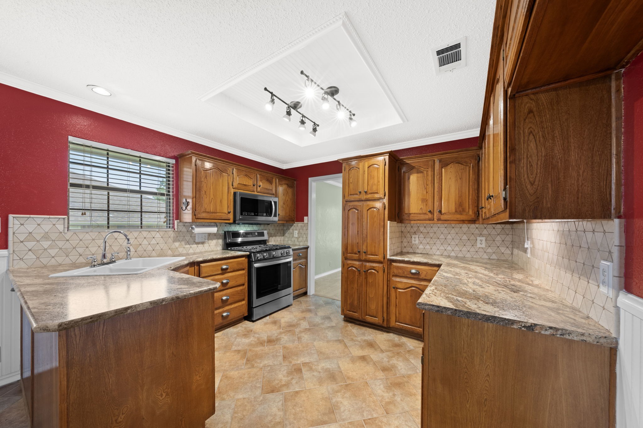 106 Indian Hills Drive