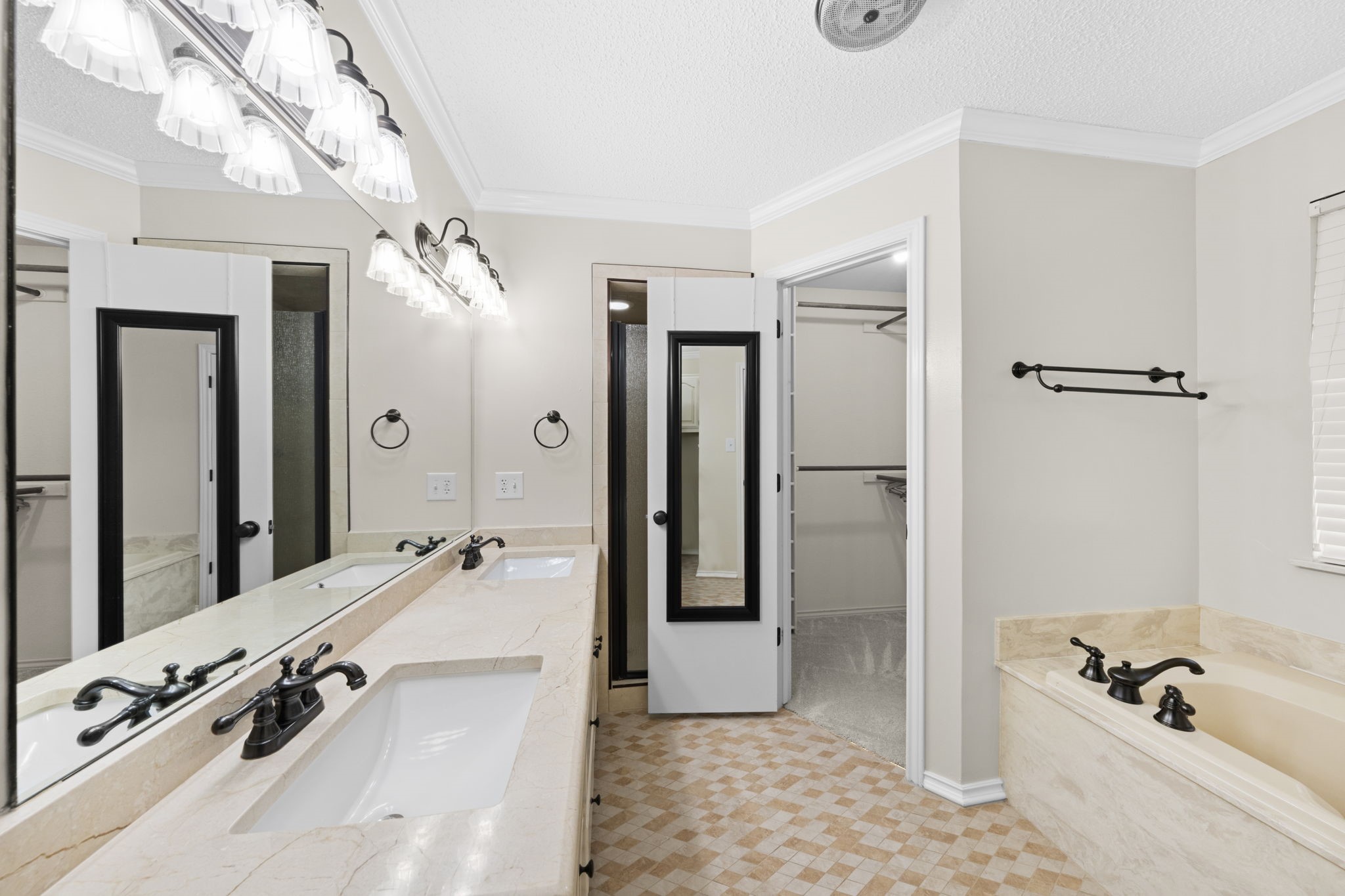 106 Indian Hills Drive