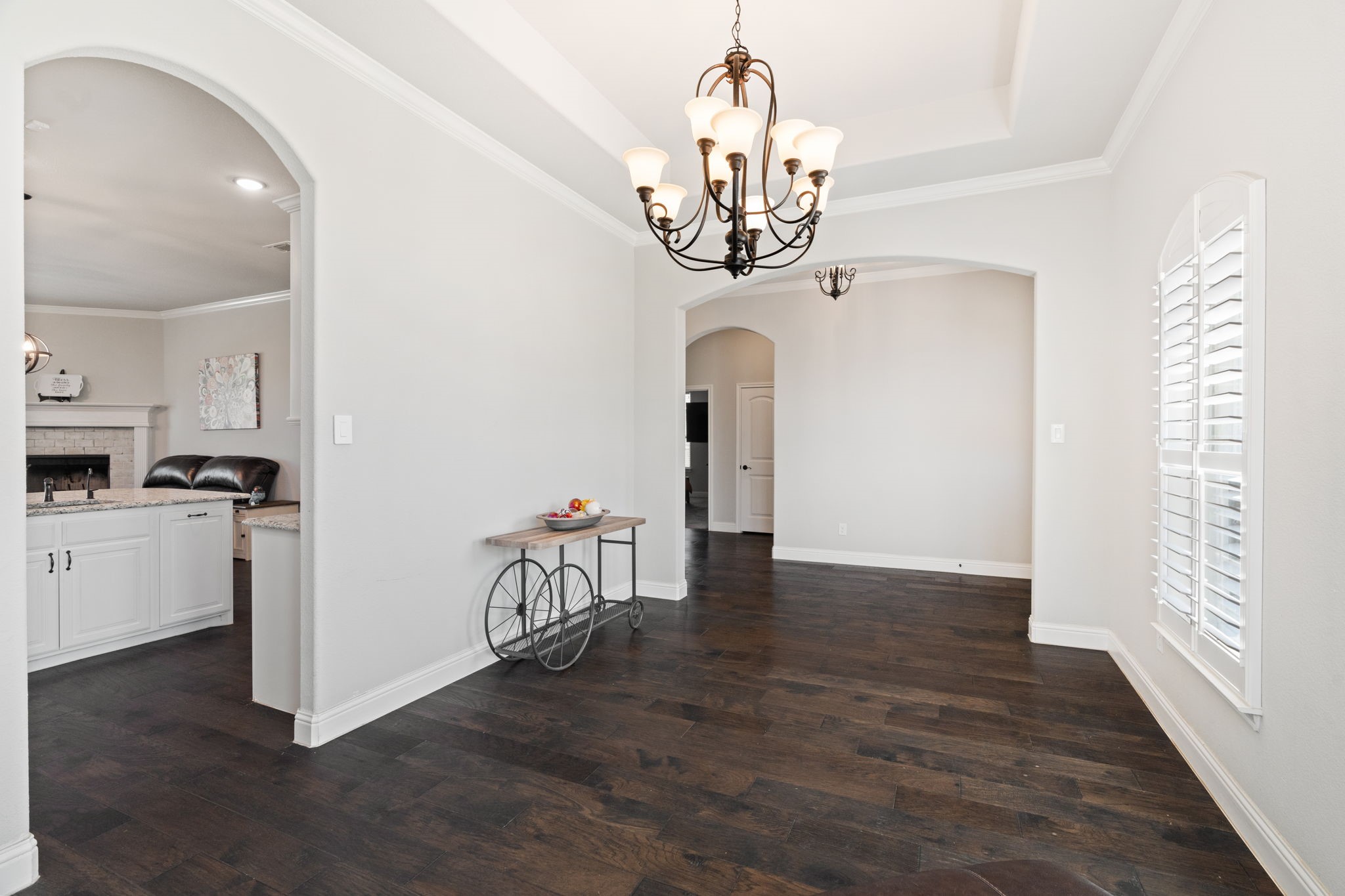 833 Rustic Trail