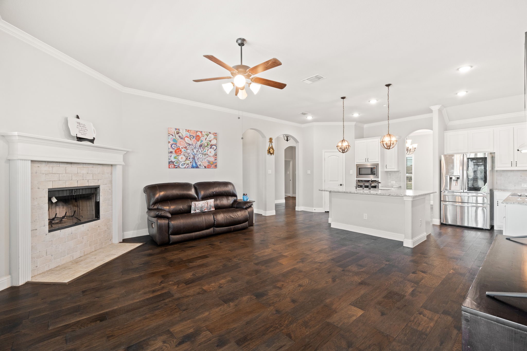 833 Rustic Trail