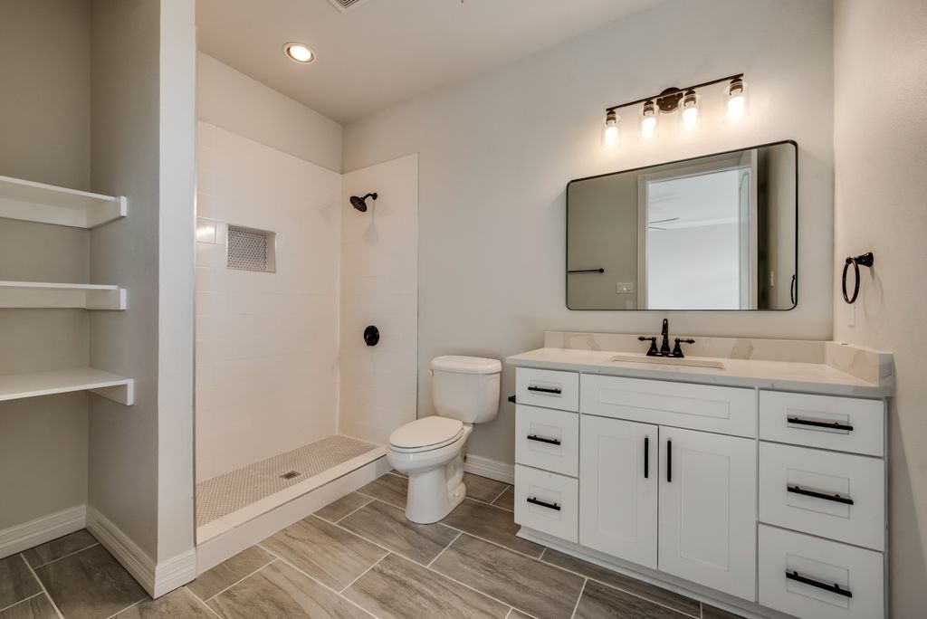 3330 Greathouse Road