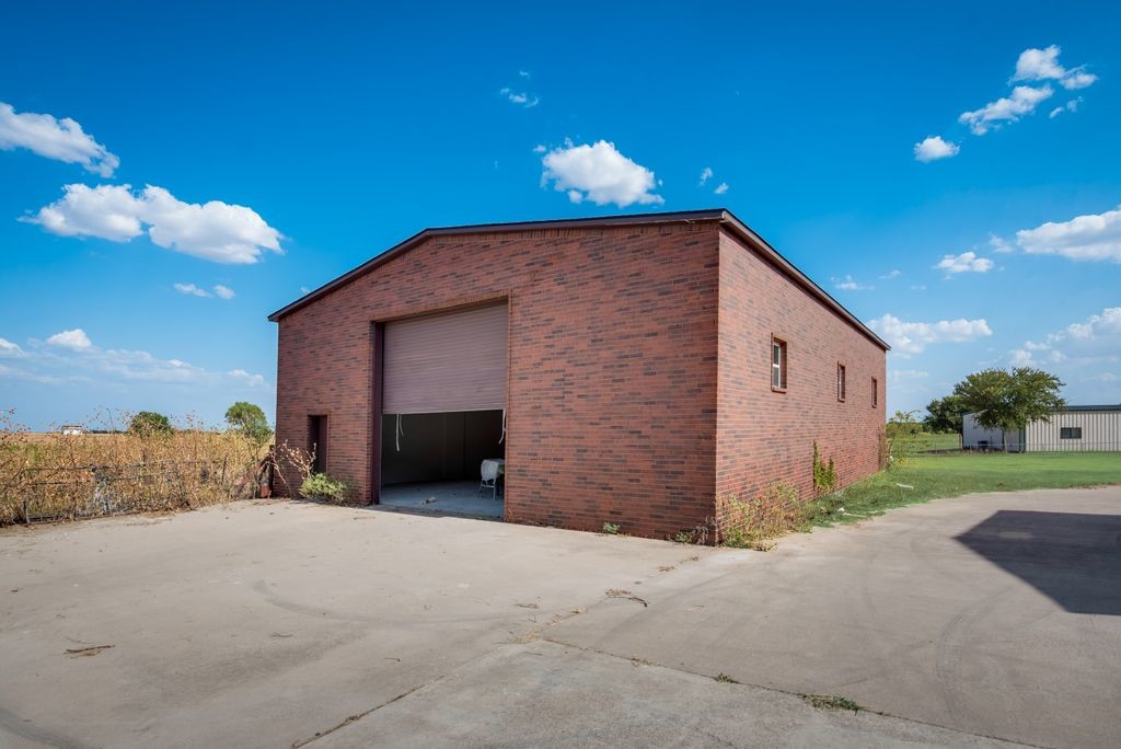 3330 Greathouse Road