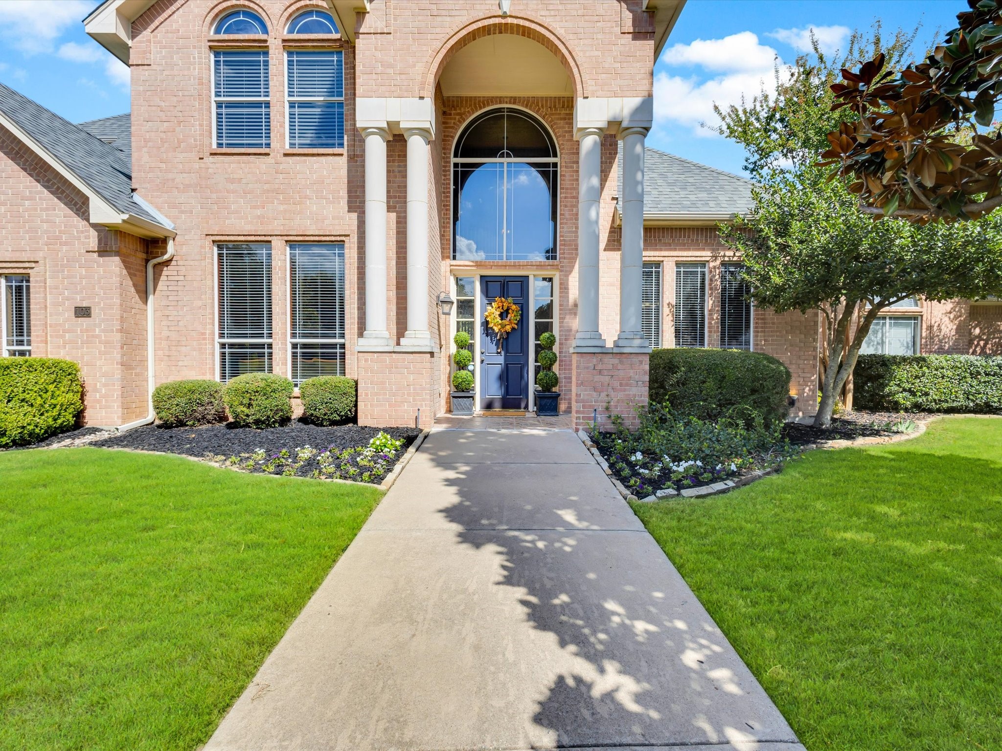 103 Ashburne Glen Lane